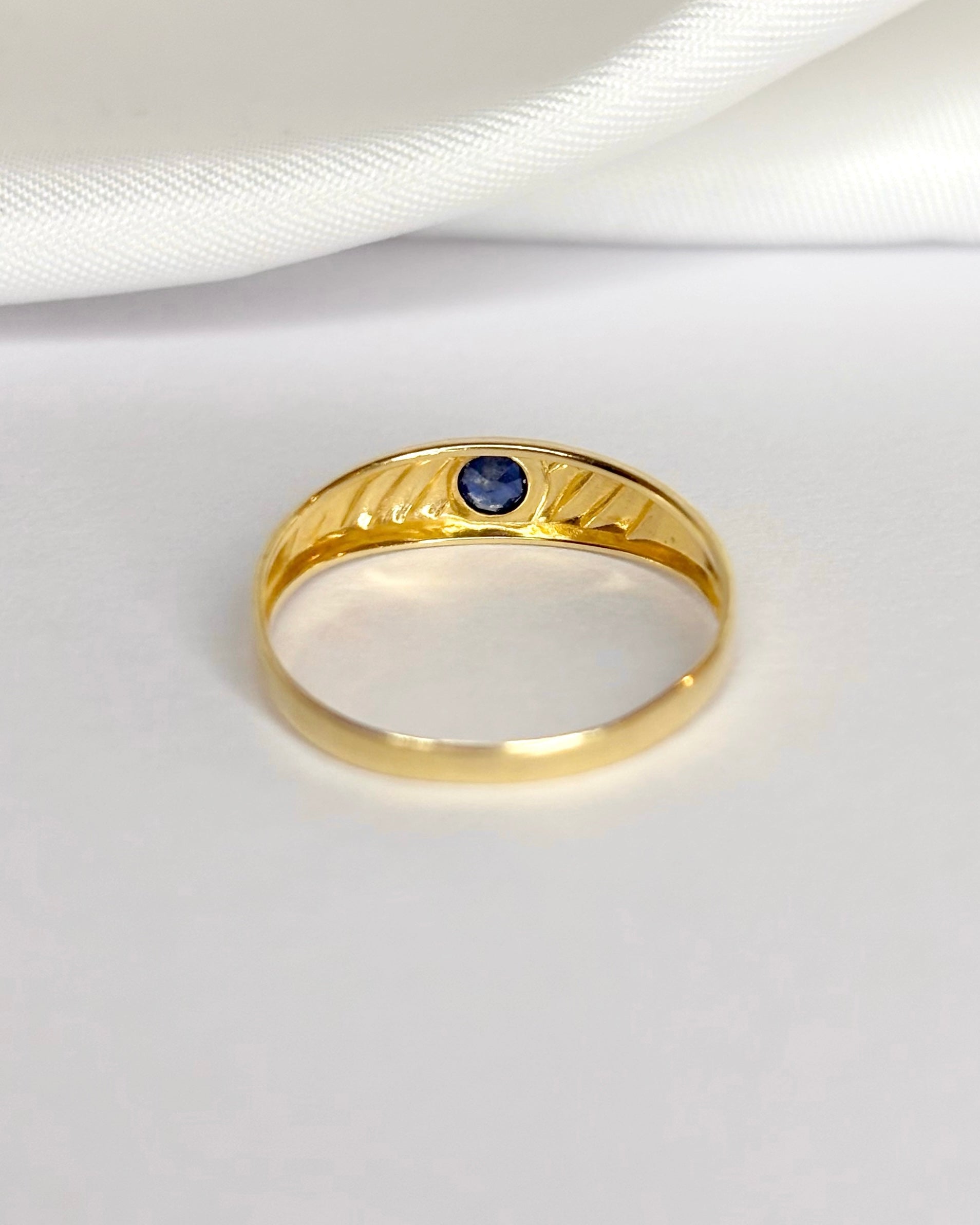 Bague Jonc Saphir "Charlotte"