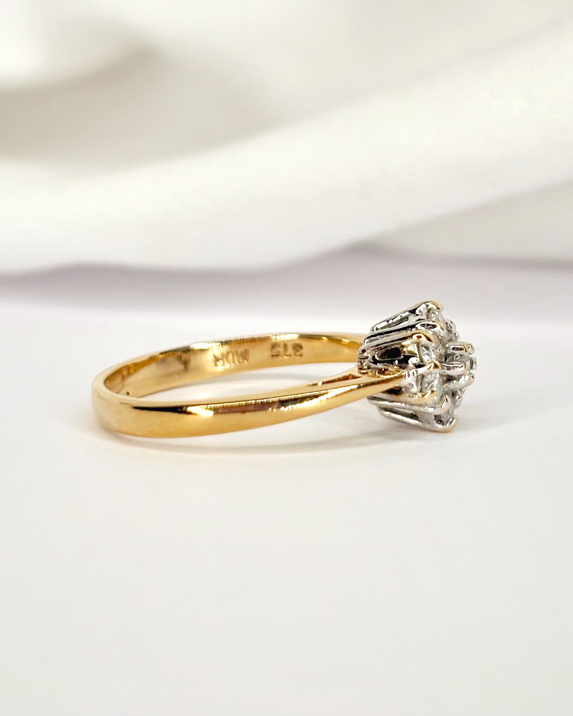 Bague Marguerite Diamants 0.34 carat "Safia"