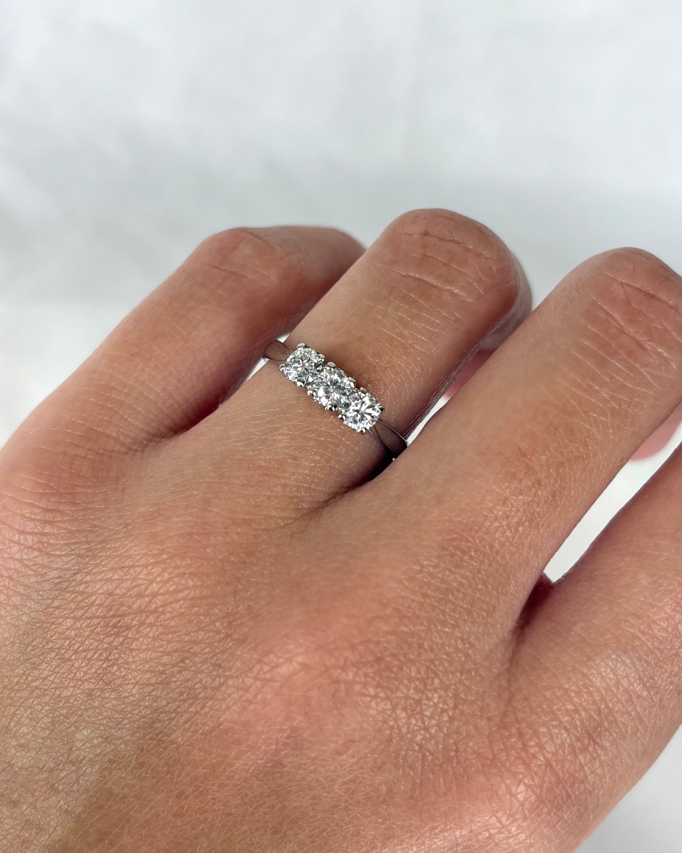 Bague Trilogie Diamants 0.57 carat "Paloma"