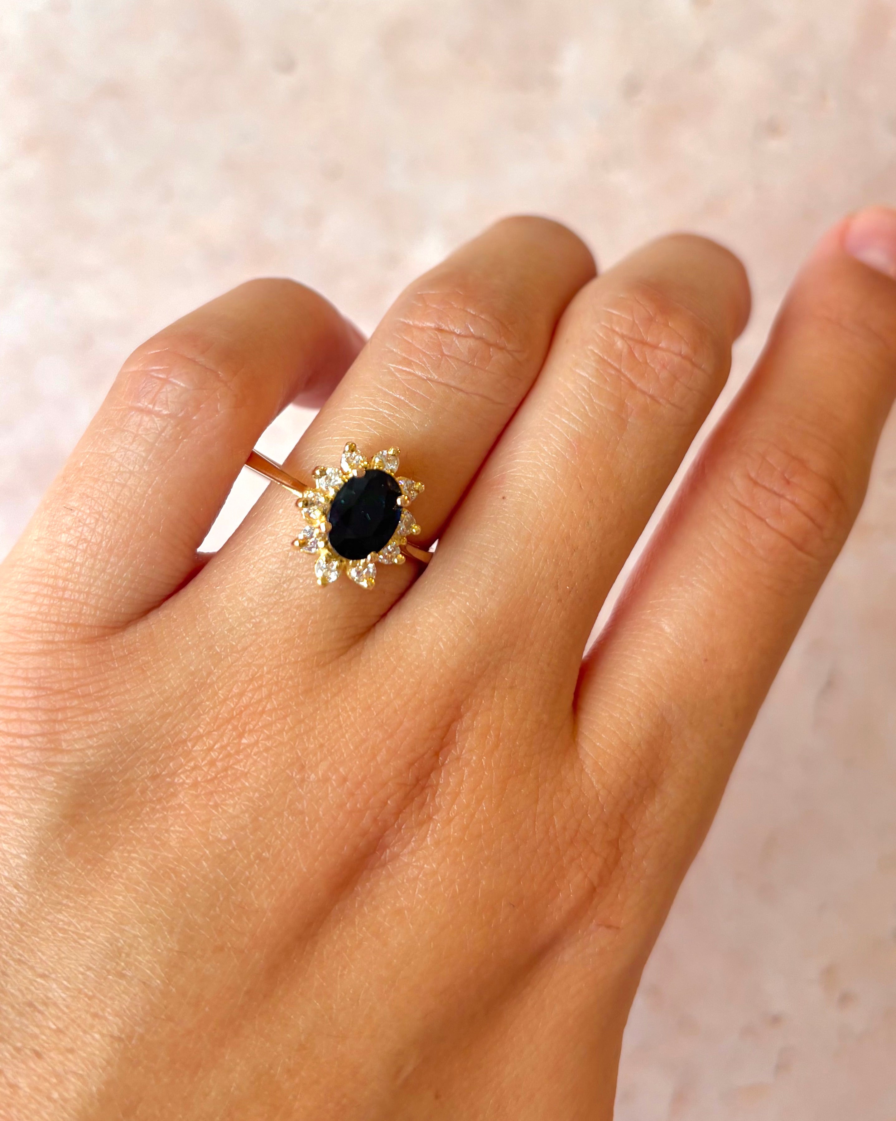 Bague Marguerite Saphir 1.32 carat & Diamants 0.30 carat "Elodie"