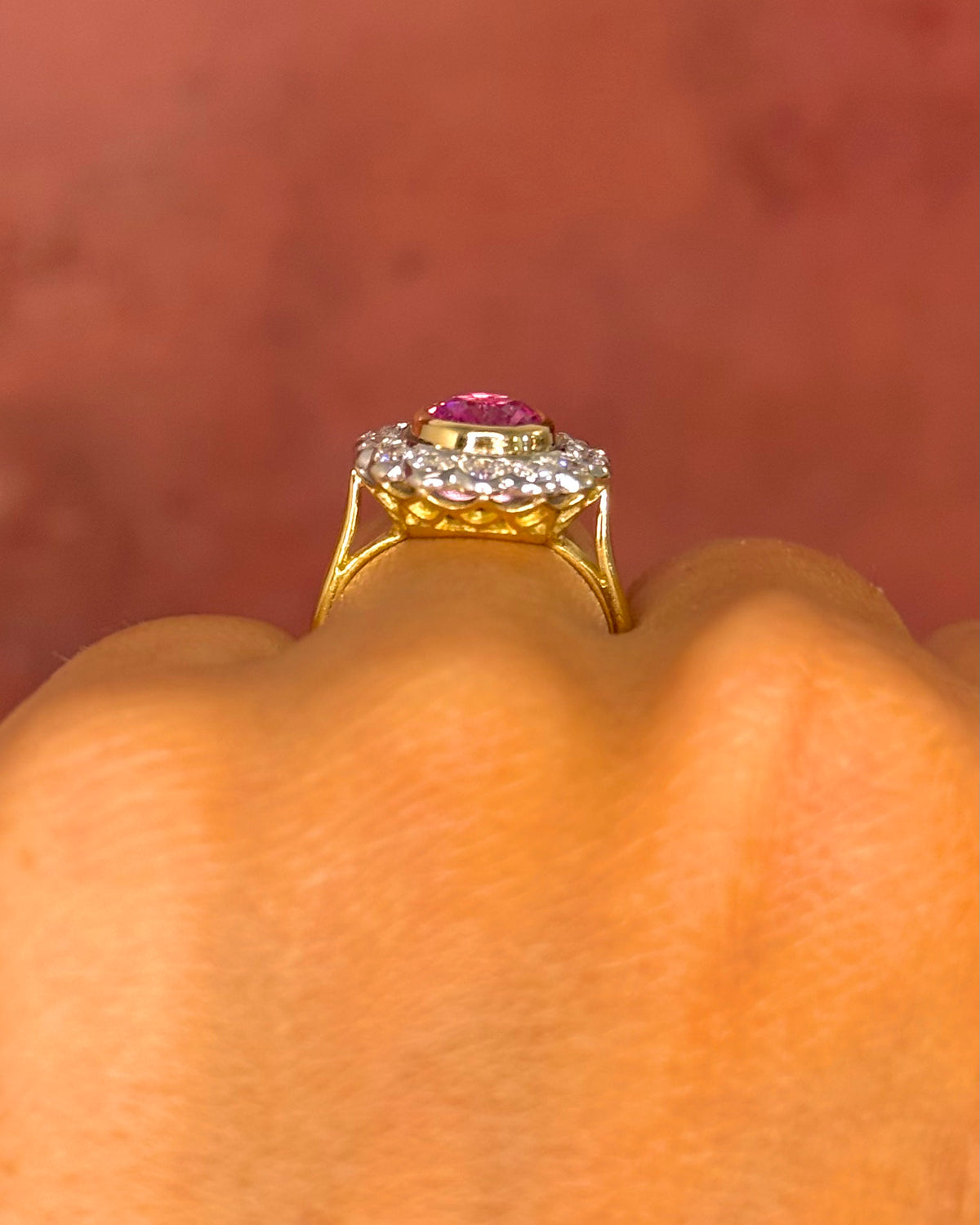 Daisy Ring Pink Sapphire 2.36 carats & Diamonds 0.56 carat 4.93g "Léonie"