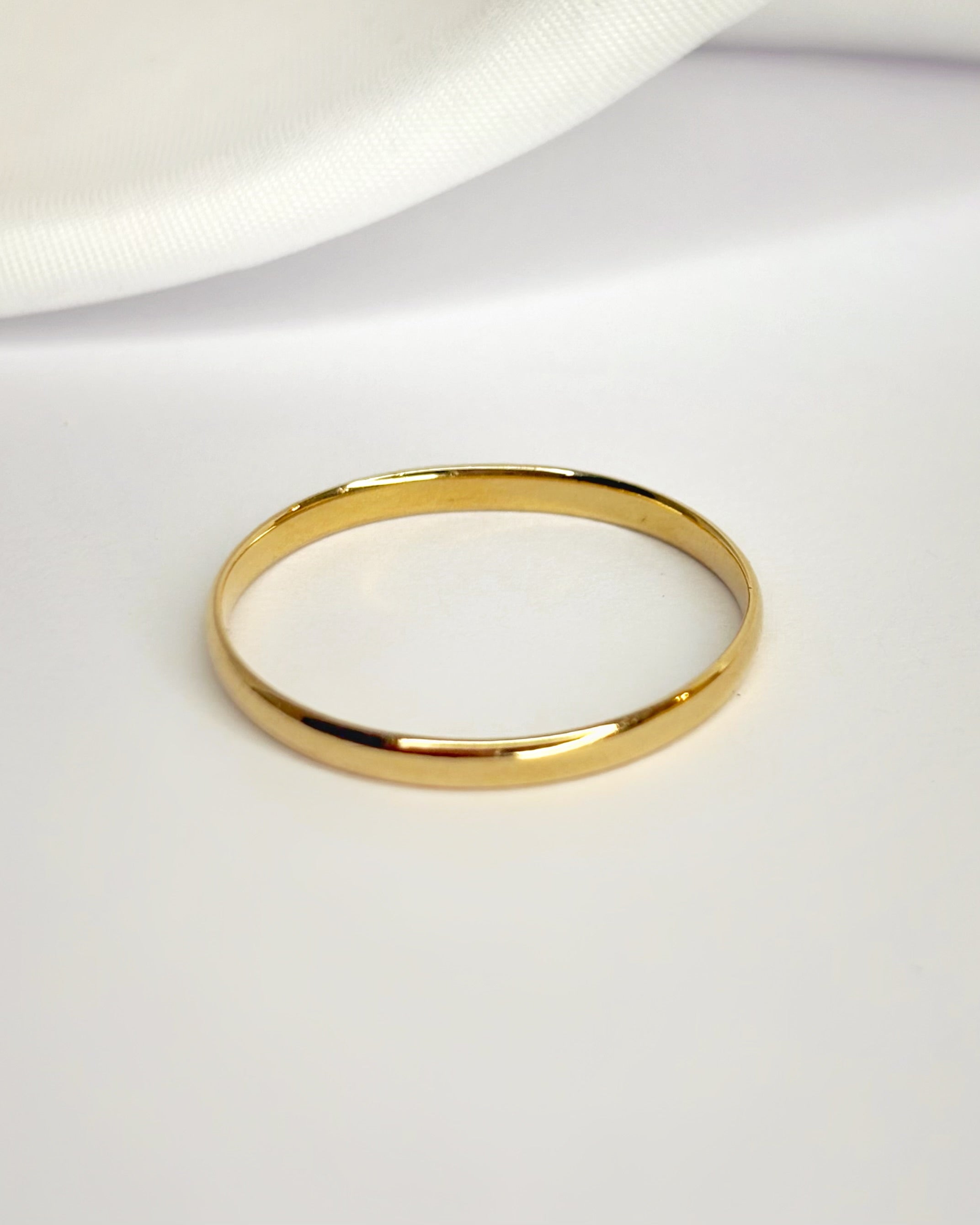Alianza Oro Amarillo 18 quilates 1.4 mm "Vera"