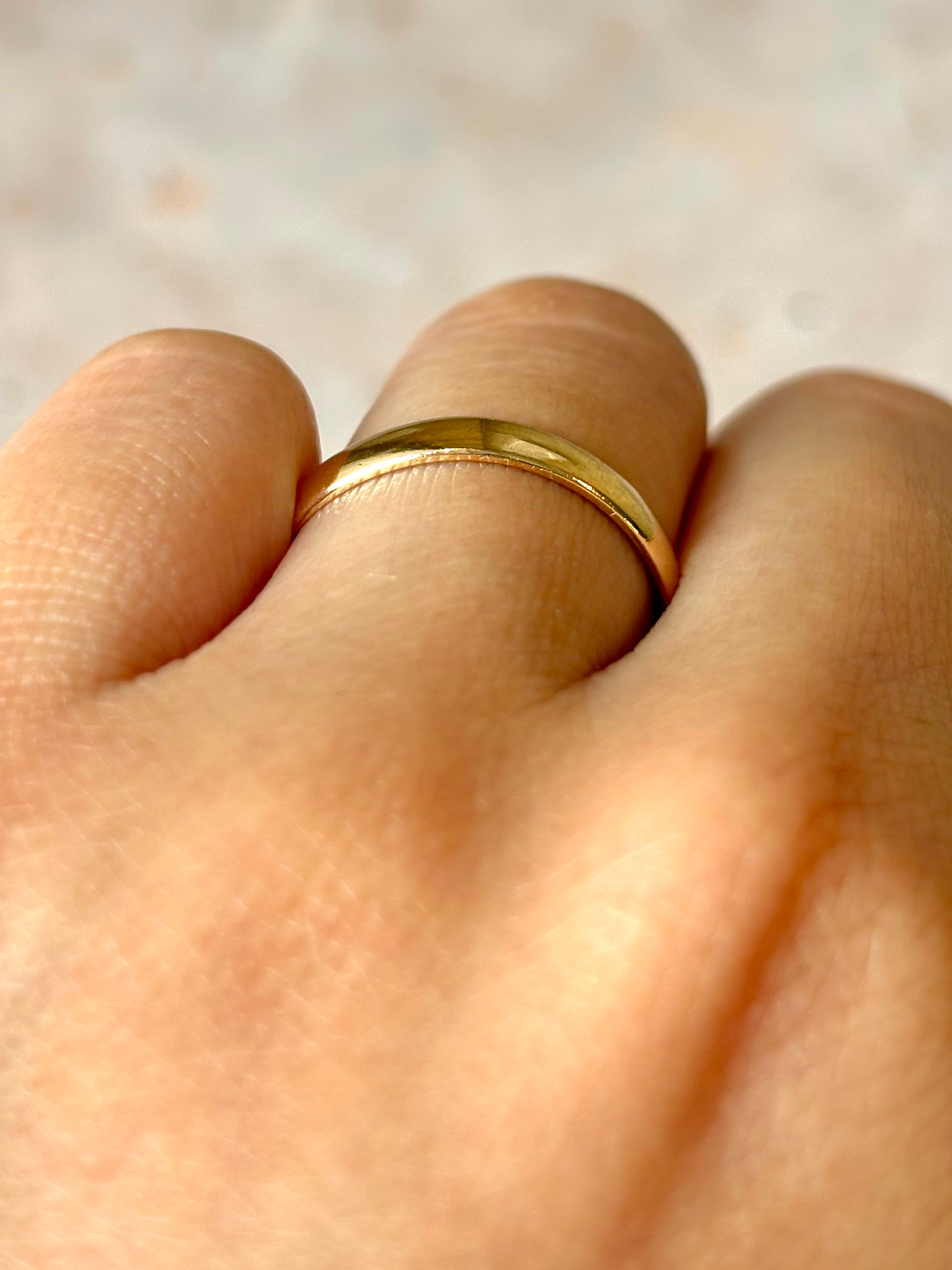 Alianza Oro Amarillo 18 quilates 3 mm "Angelina"