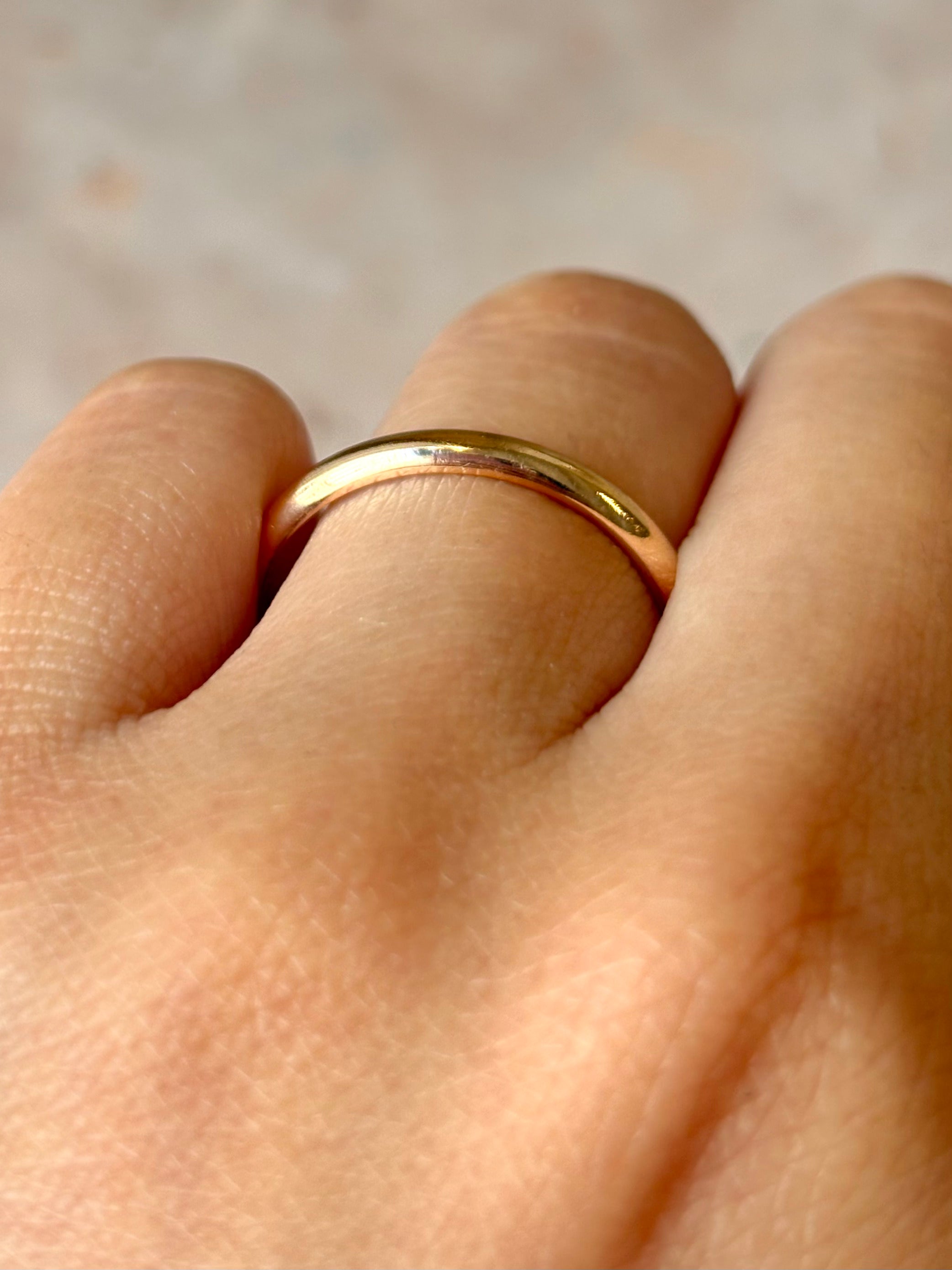 Alianza Oro Amarillo 18 quilates 2,4 mm "Jonas"