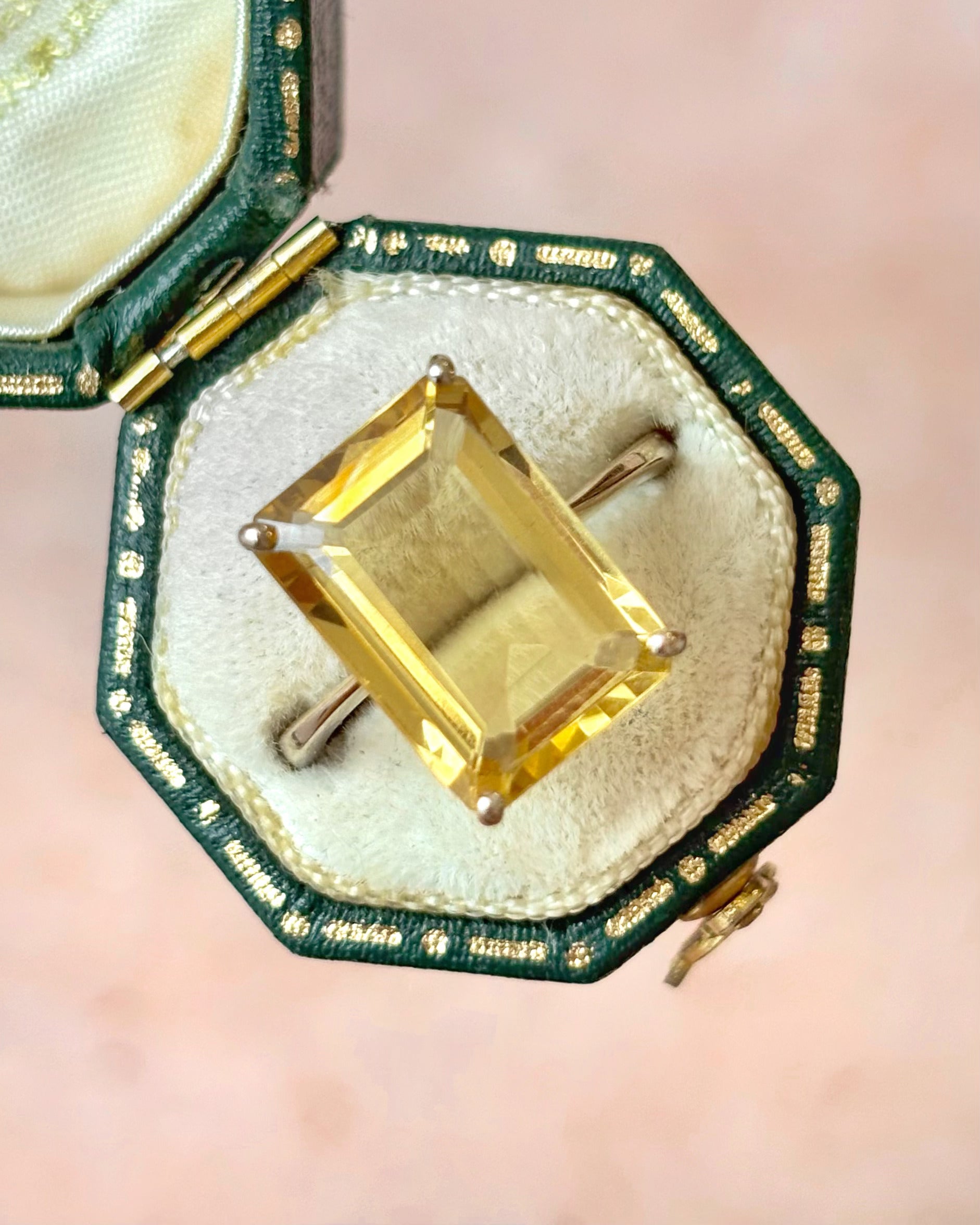 Bague Cocktail Citrine 5.70 carats "Floriane"