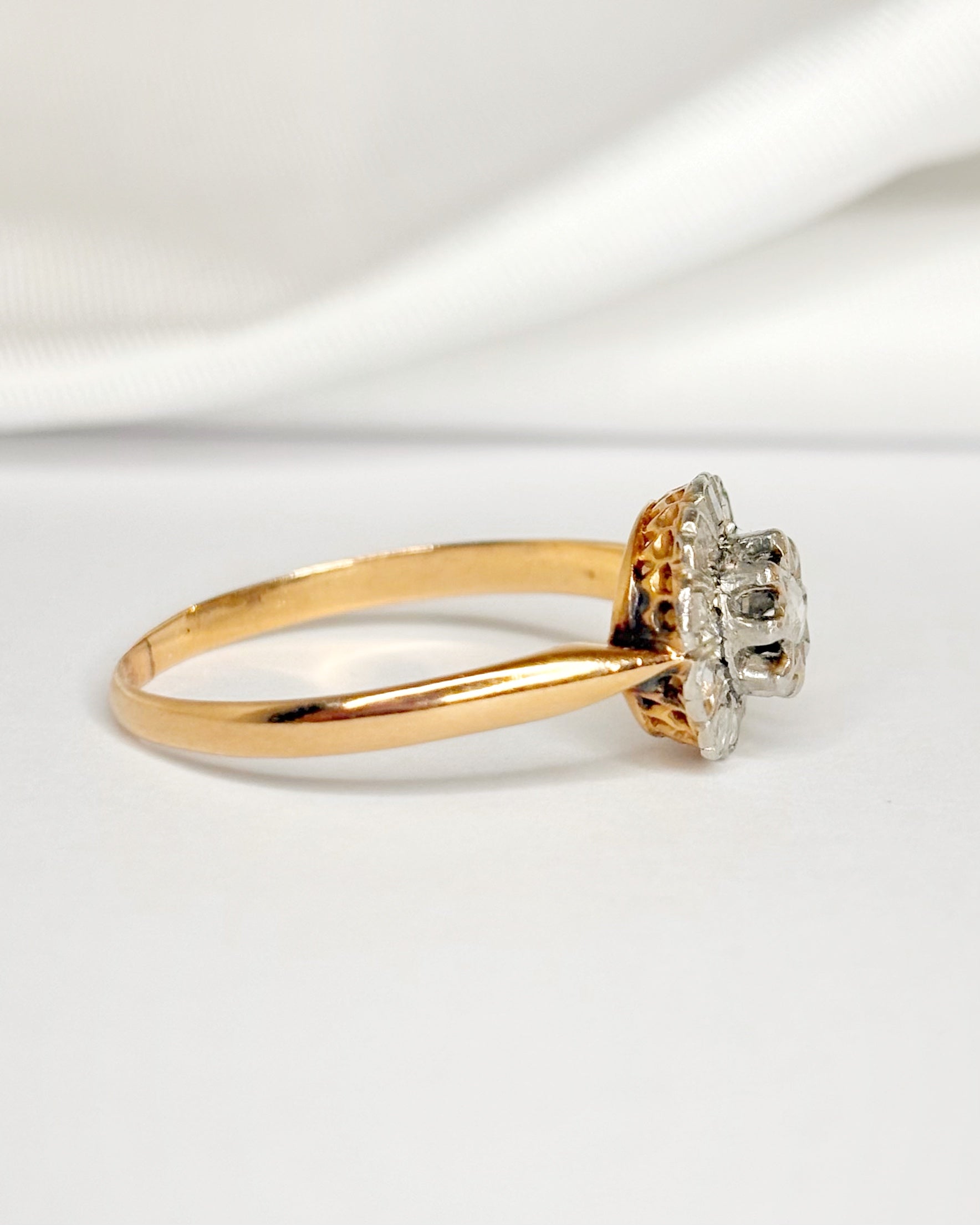 Bague Marguerite Art-Déco Diamants "Enora"