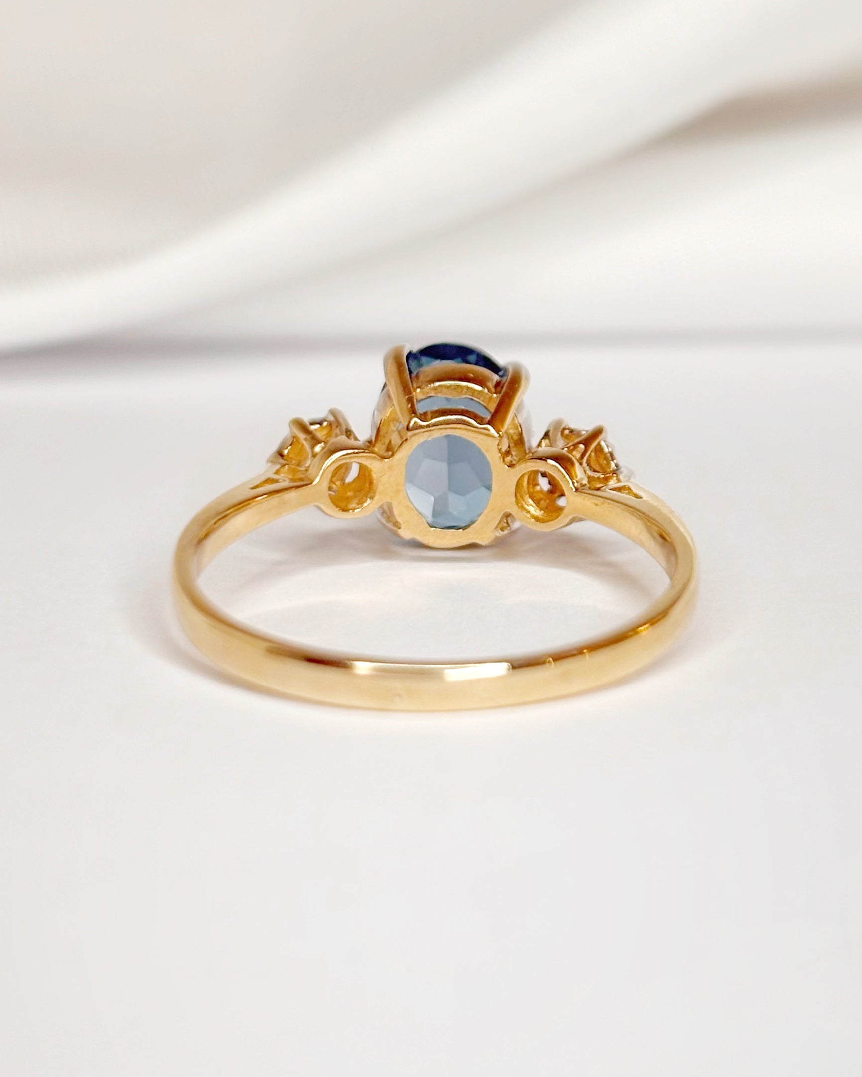 Bague Trilogie Topaze 1.46 carat & Diamants "Odette"
