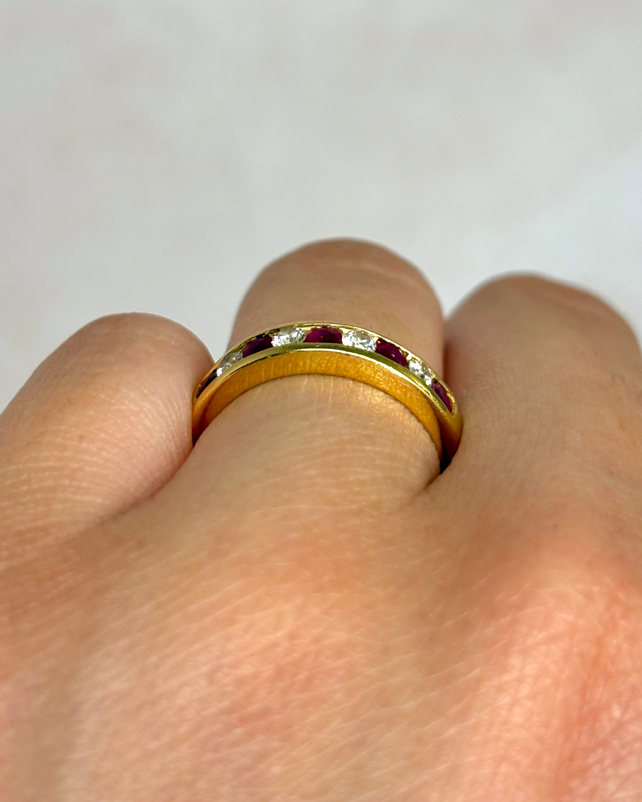 Demi-Alliance Rubis & Diamants "Lara"