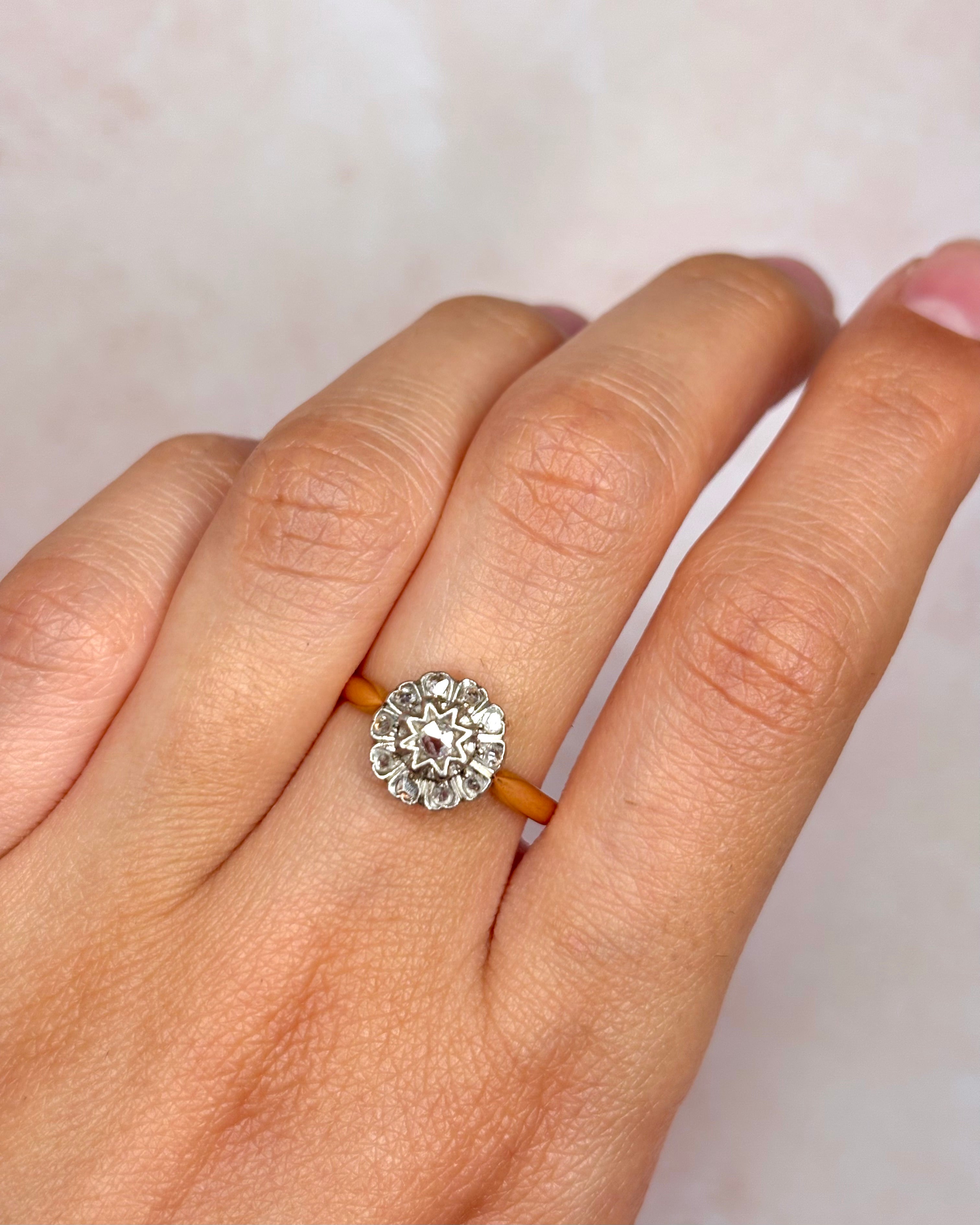 Bague Marguerite Art-Déco Diamants "Enora"