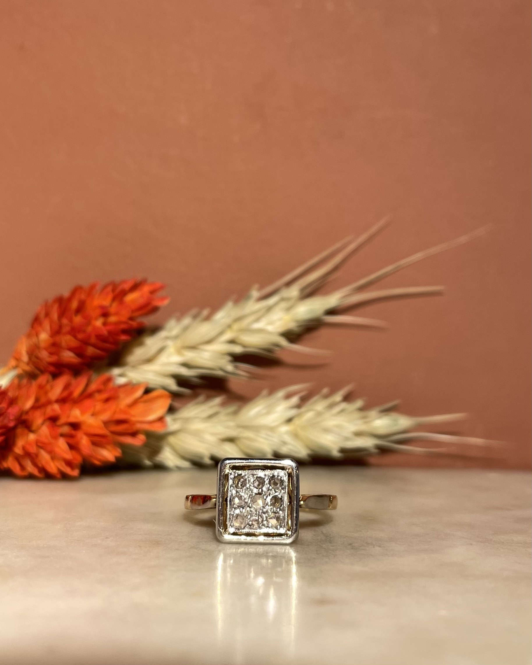 Anillo Art Déco vintage de 9 diamantes "Céline"
