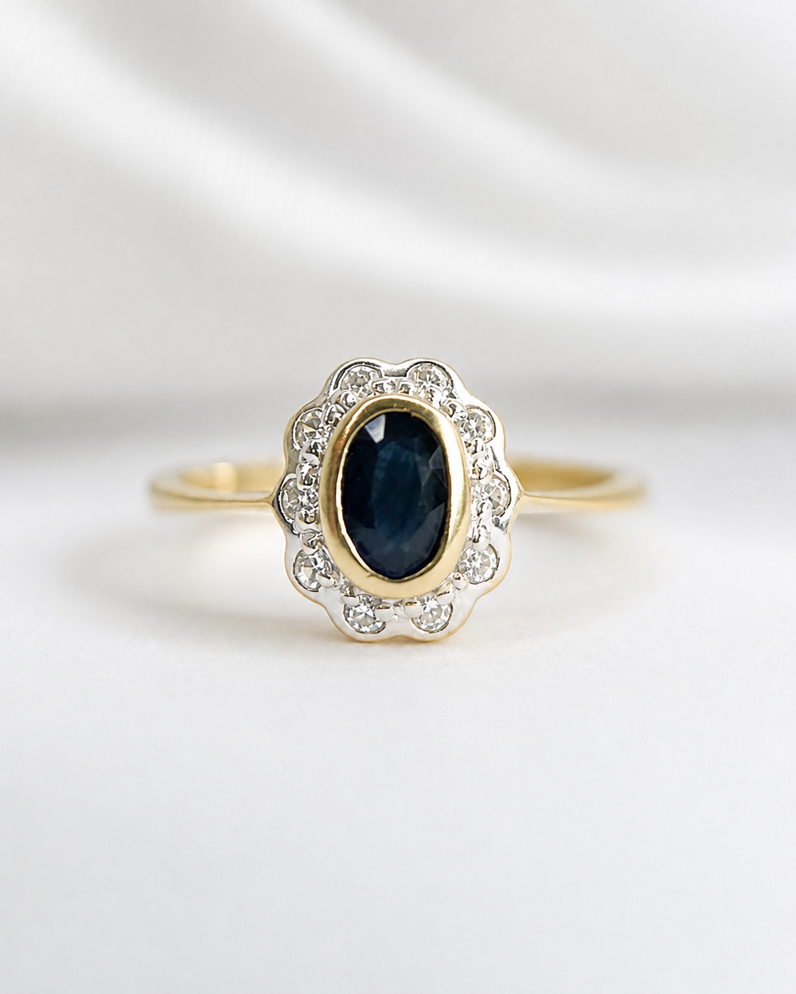 “Tara” 0.70-carat Sapphire & Diamond Daisy Ring