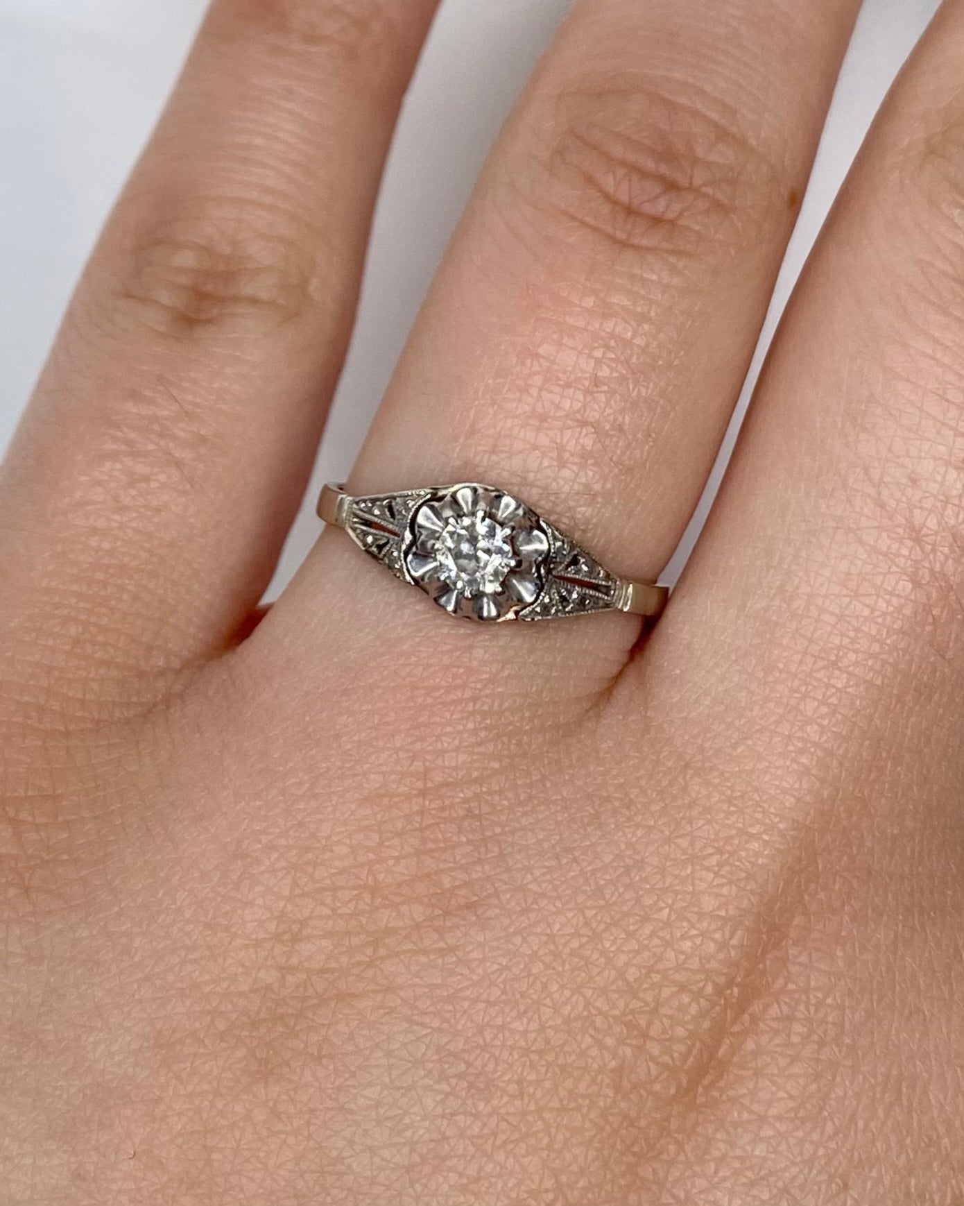 Bague Art-Déco Diamants 0.21 carat "Guillia"