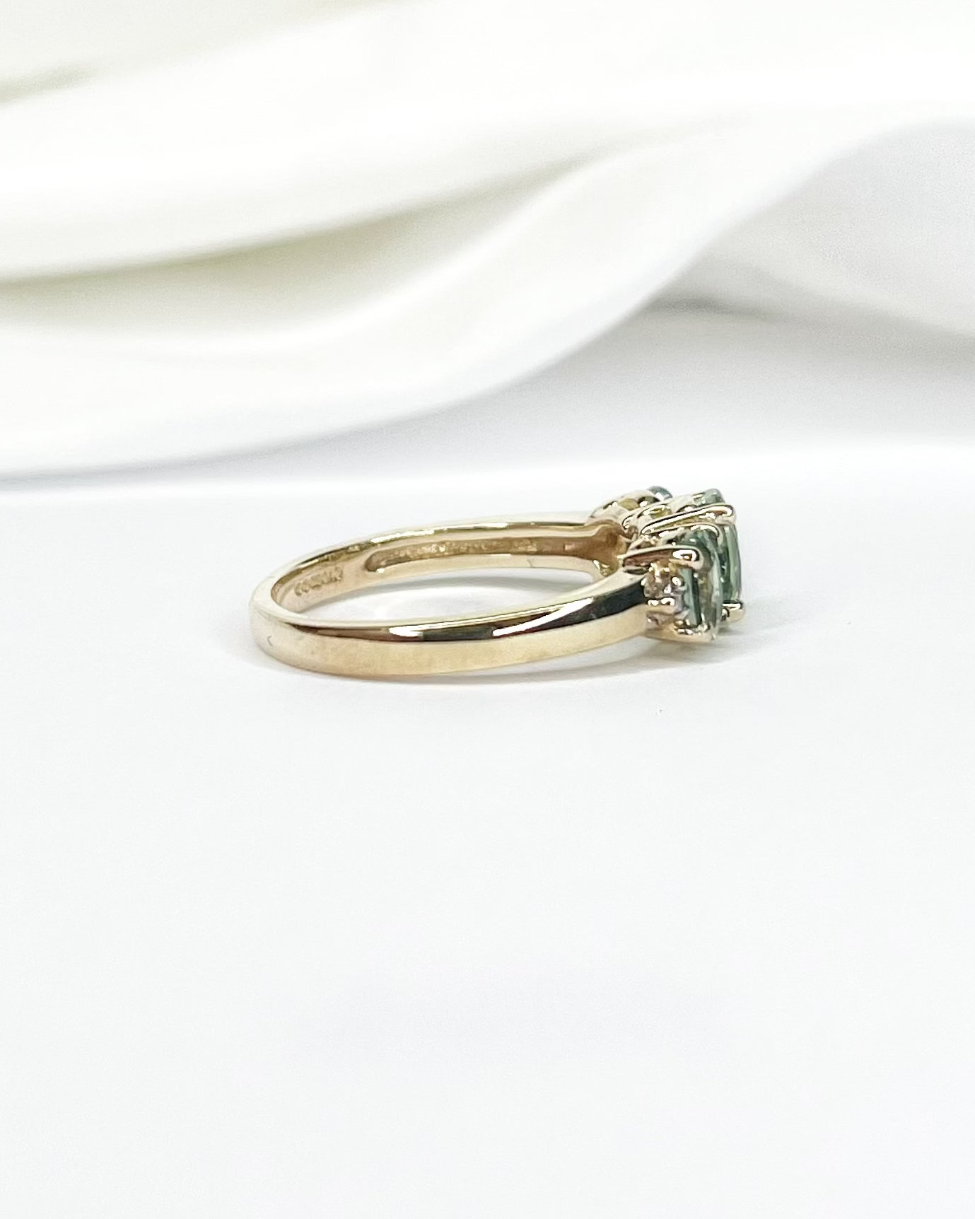 Bague Trilogie Saphirs Verts 1.10 carat "Marion"