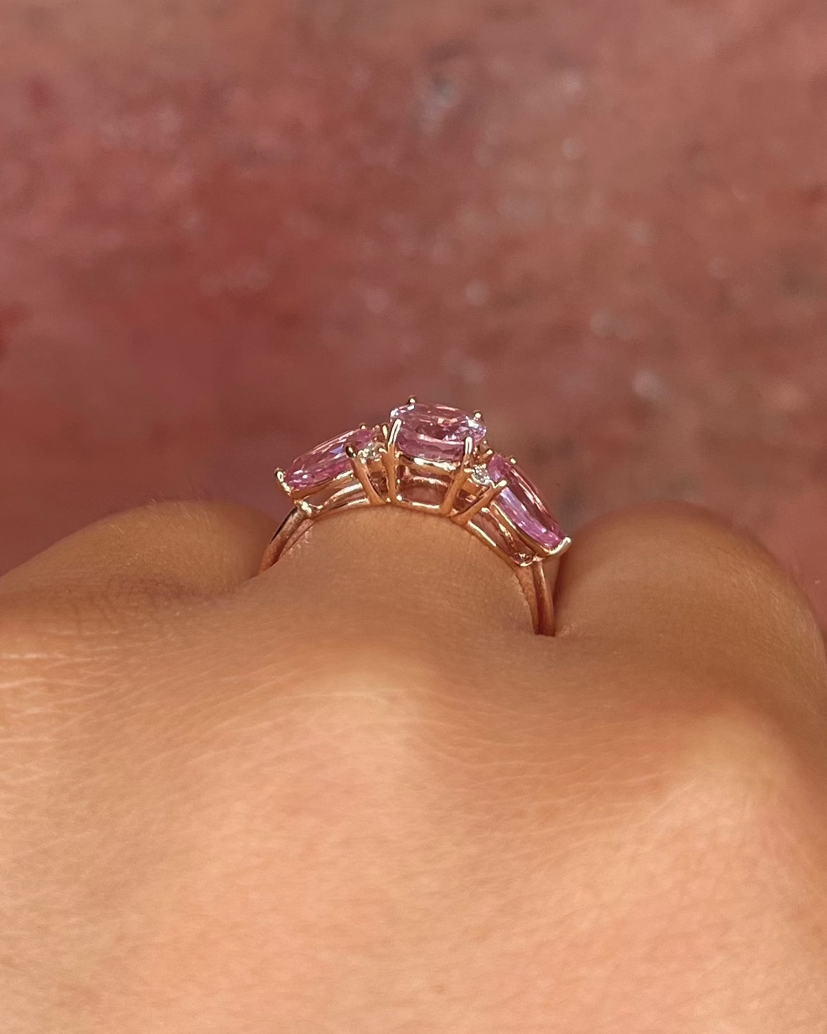 Bague Trilogie Saphirs Rose 3.56 carats & Diamants "Emmy"