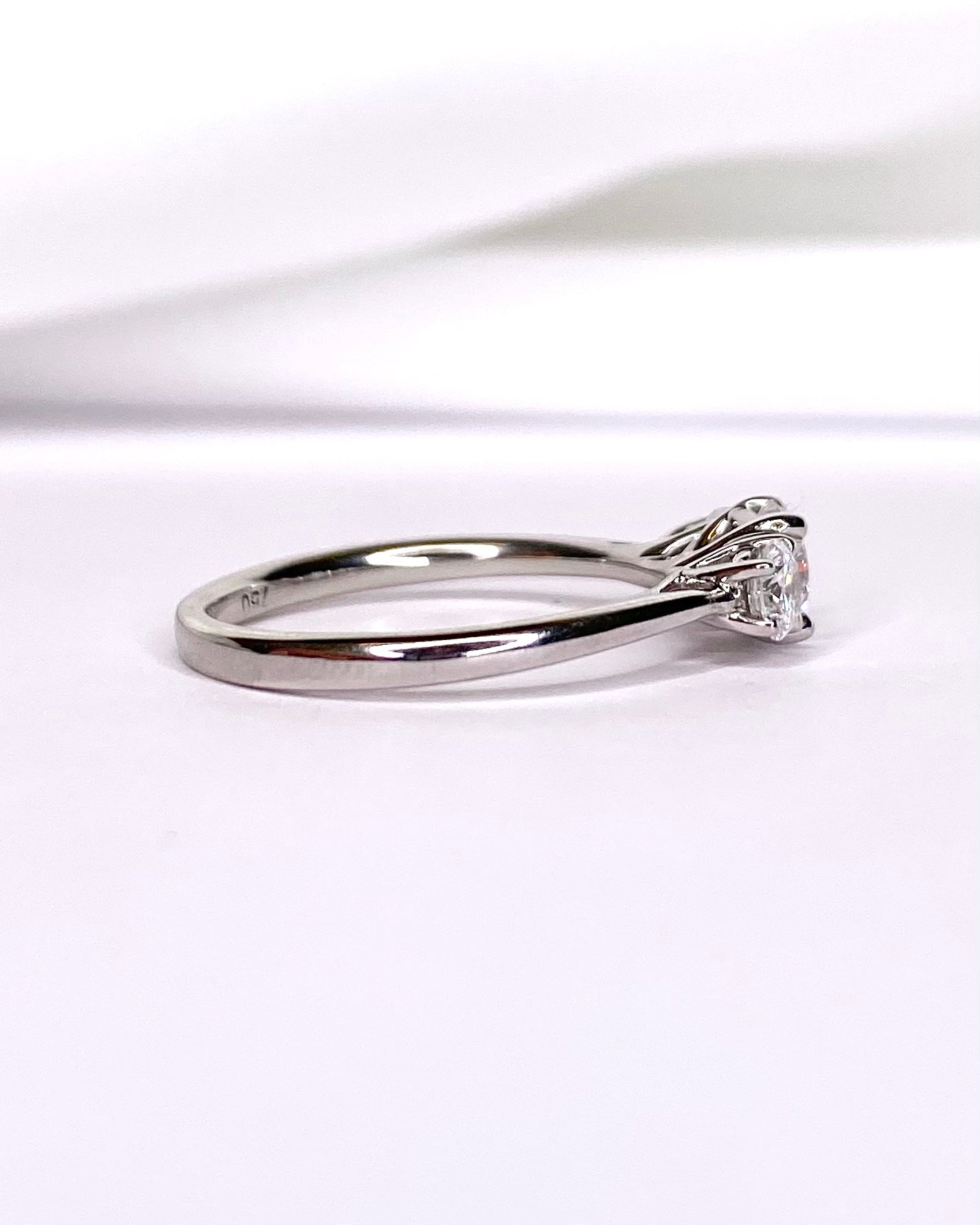 Anillo Trilogía Diamantes 0,78 quilates "Elia"