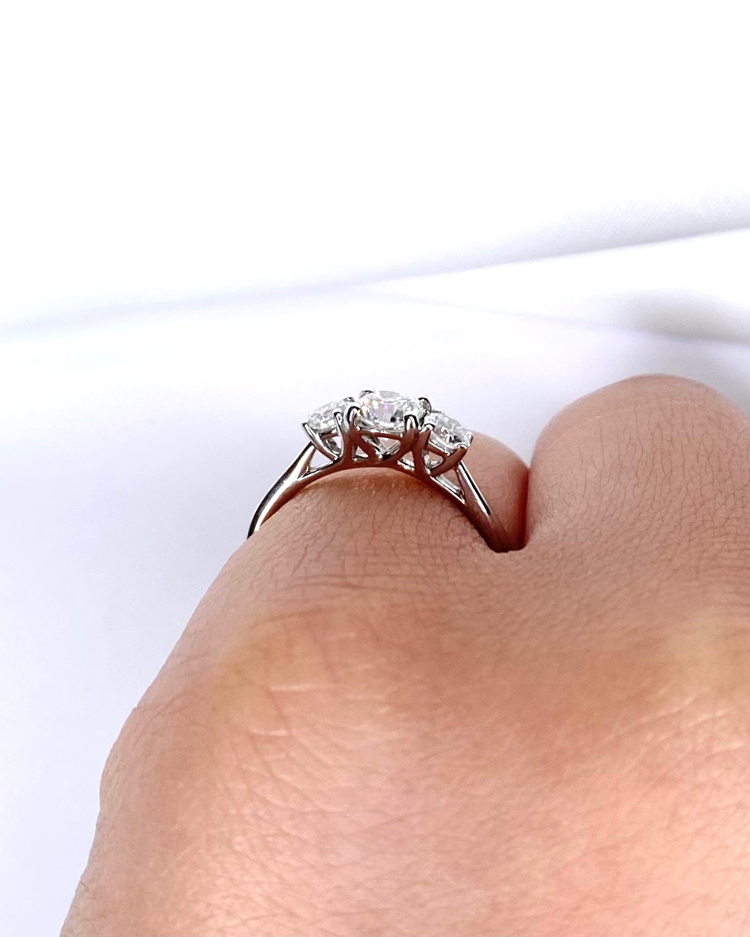 Anillo Trilogía Diamantes 0,78 quilates "Elia"