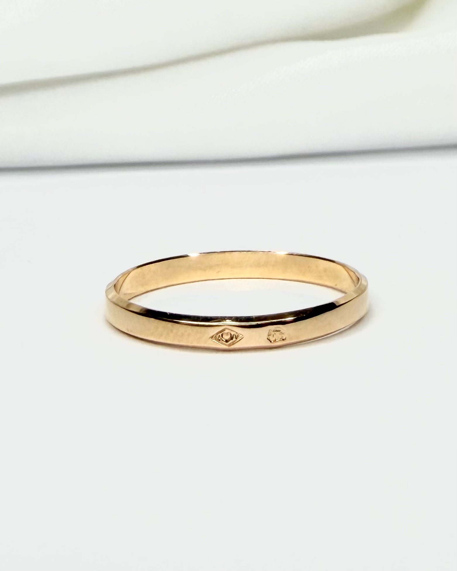 Bague Alliance Or Jaune 2 mm "Nedim" - Elliade Paris