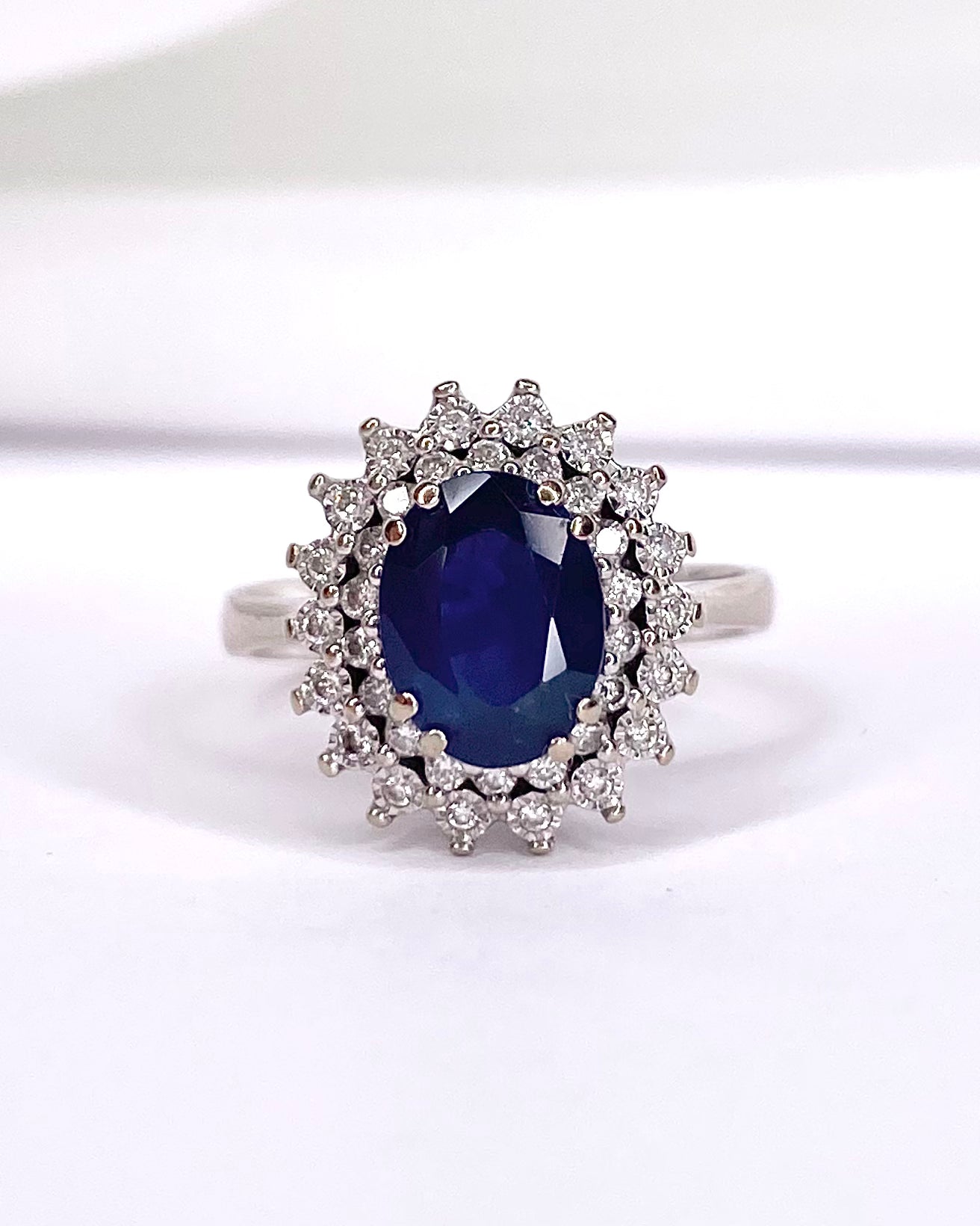 Bague marguerite saphir "Coraline" - Lyon - Elliade Paris