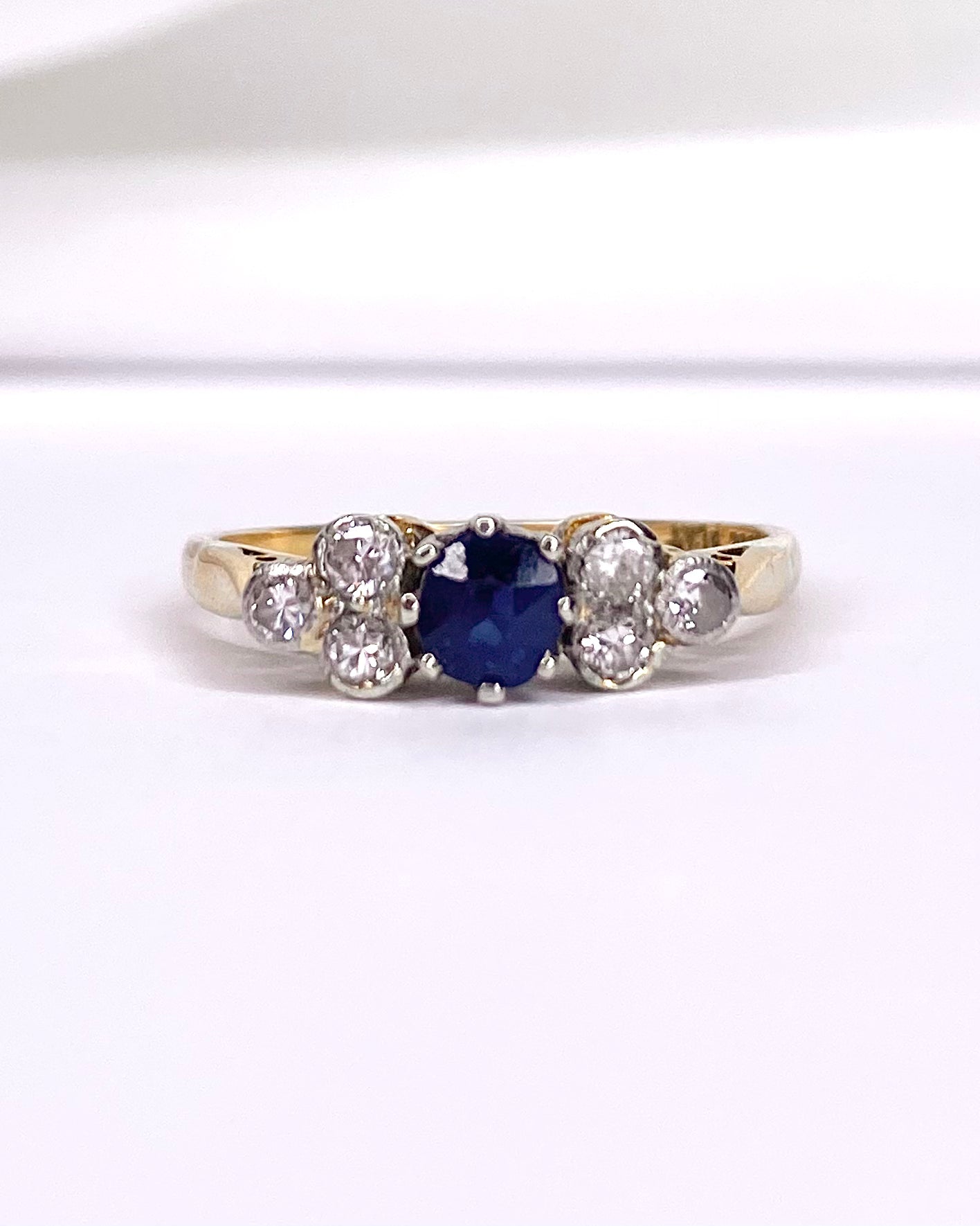 Bague Trilogie Saphir 0.45 carat & Diamants "Marina" - Elliade Paris