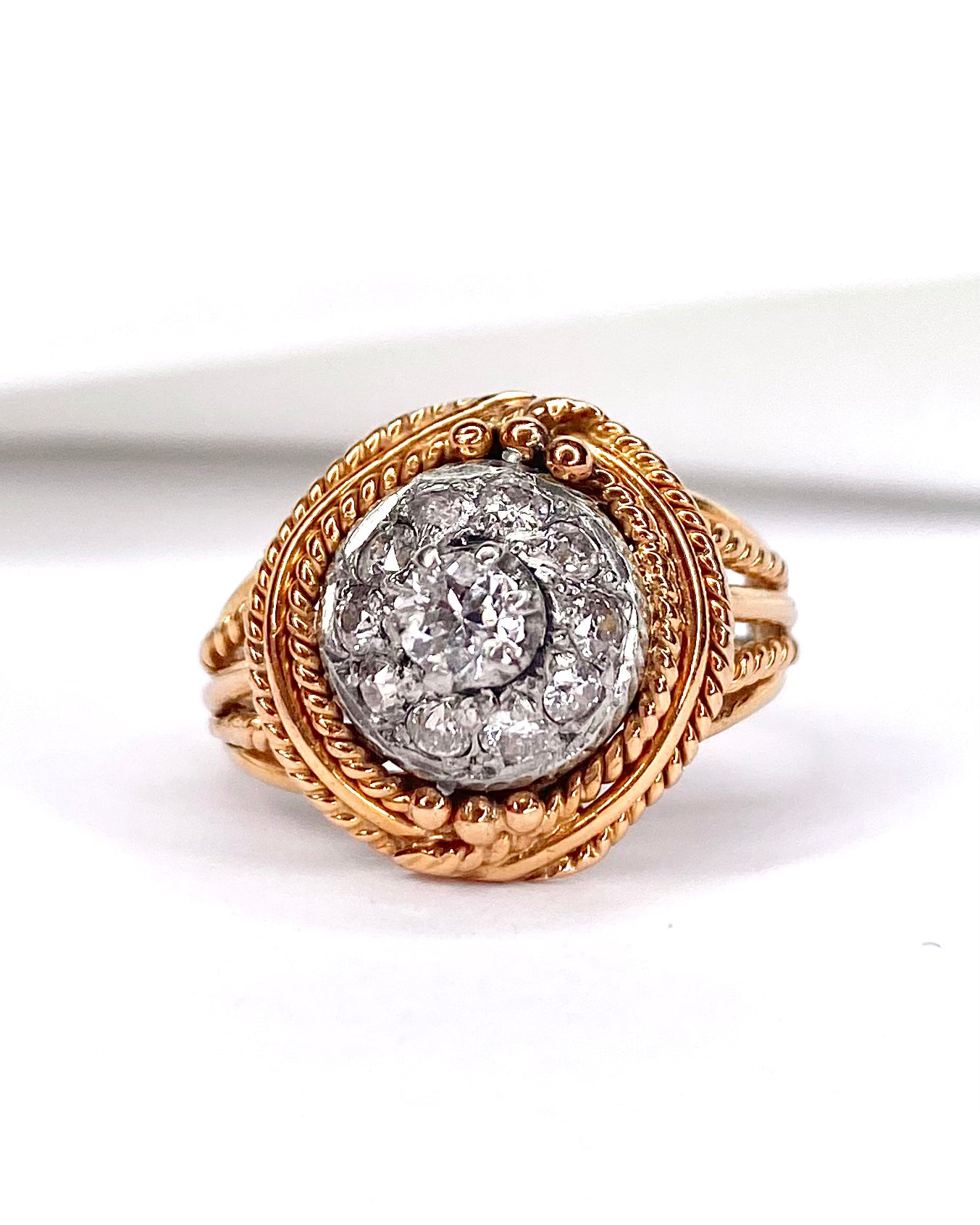 Bague Style Art-Déco Diamants 0.45 carat, Or & Platine 6.75g "Océanie" - Elliade Paris