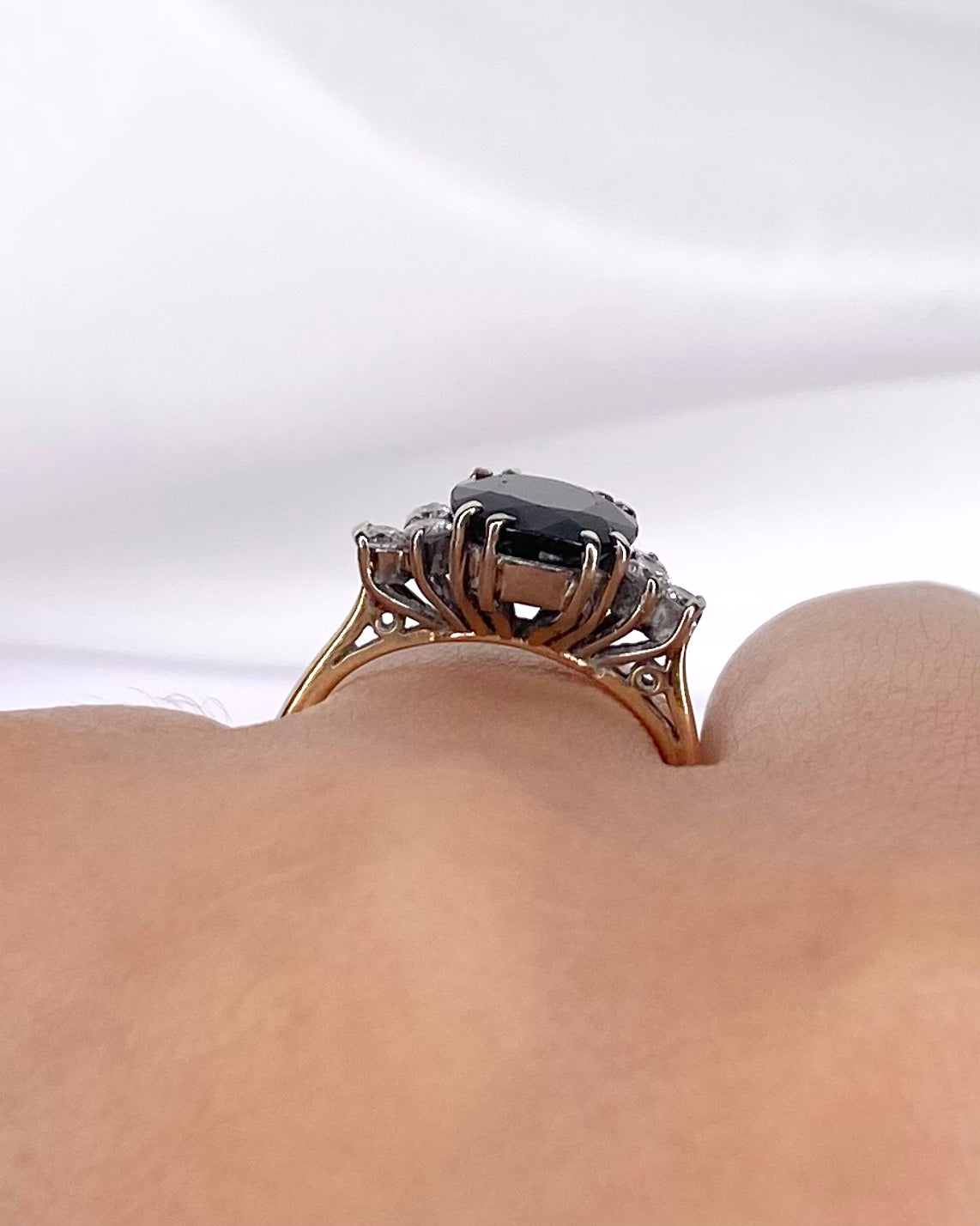 Bague trilogie saphir et diamants "Malory" - Lyon - Elliade Paris