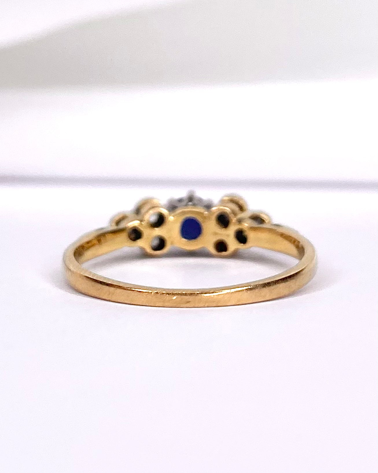 Bague Trilogie Saphir 0.45 carat & Diamants "Marina" - Elliade Paris