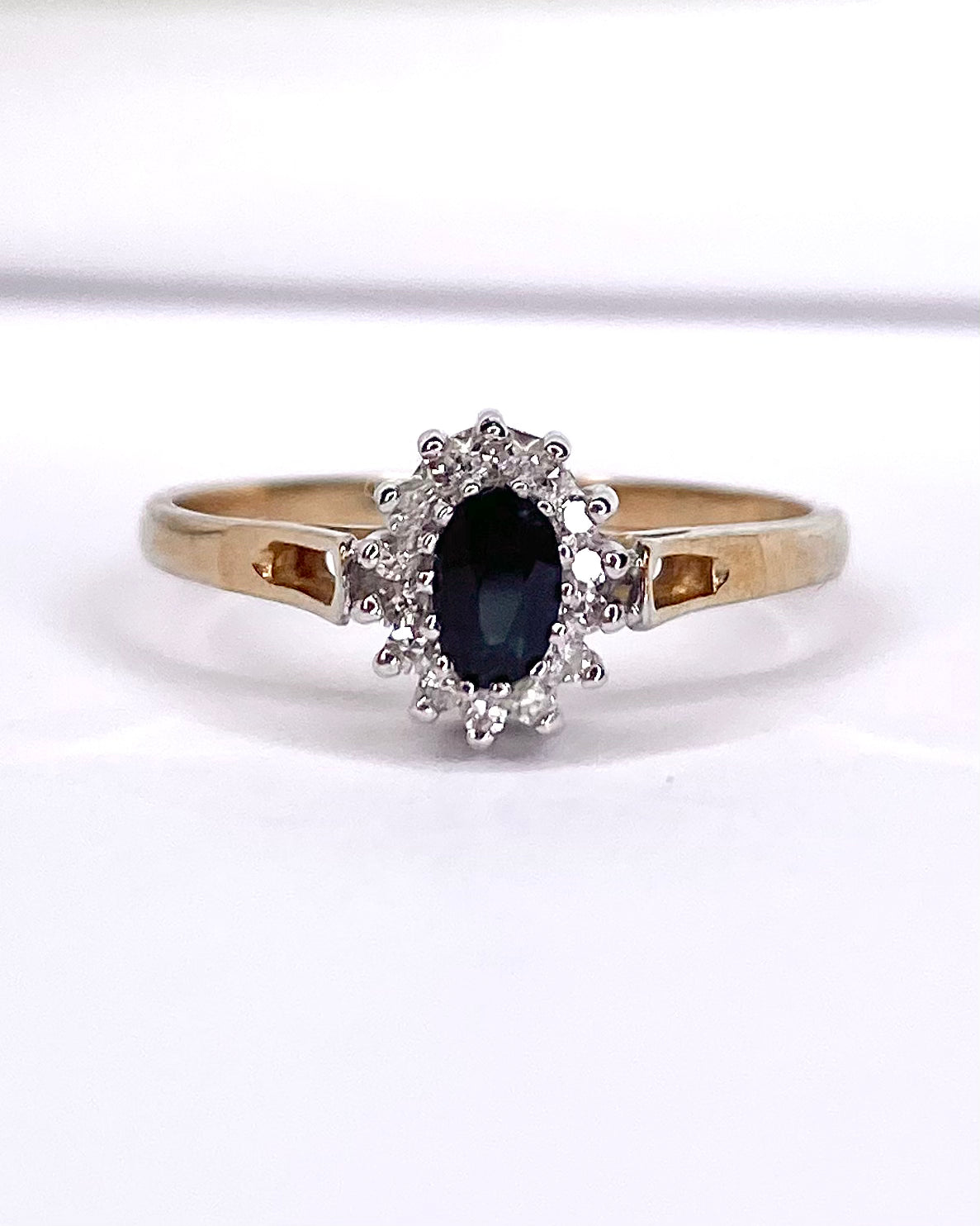 Bague Marguerite Saphir et Diamants "Livia" * - Lyon - Elliade Paris