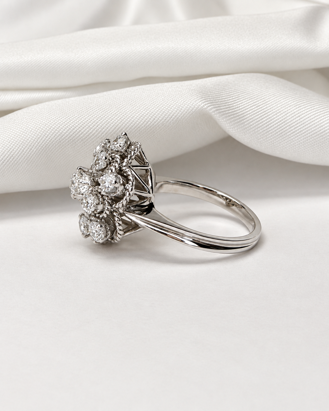 Anillo Marguerite Diamantes 1.33 quilates "Mélissa"