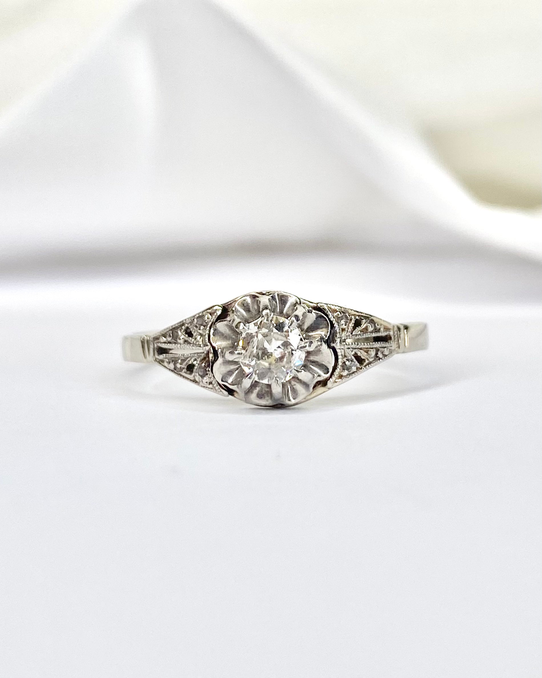 Bague Art-Déco Diamants 0.21 carat "Guillia" - Elliade Paris