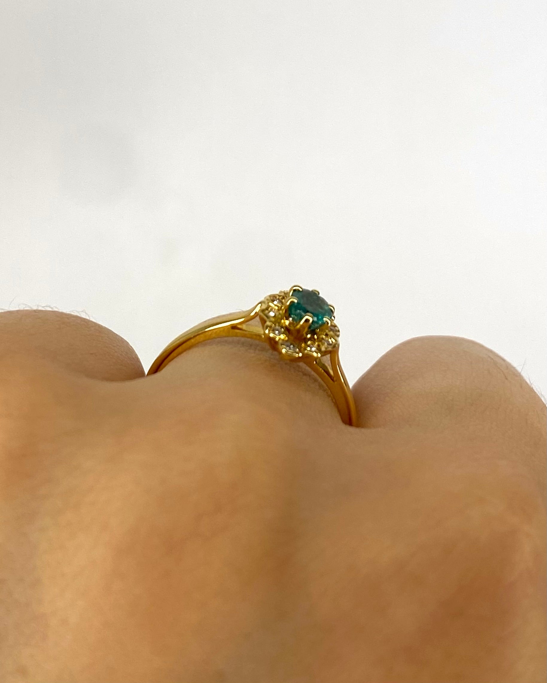 Bague Marquise Émeraude & Diamants "Oxanna" - Elliade Paris