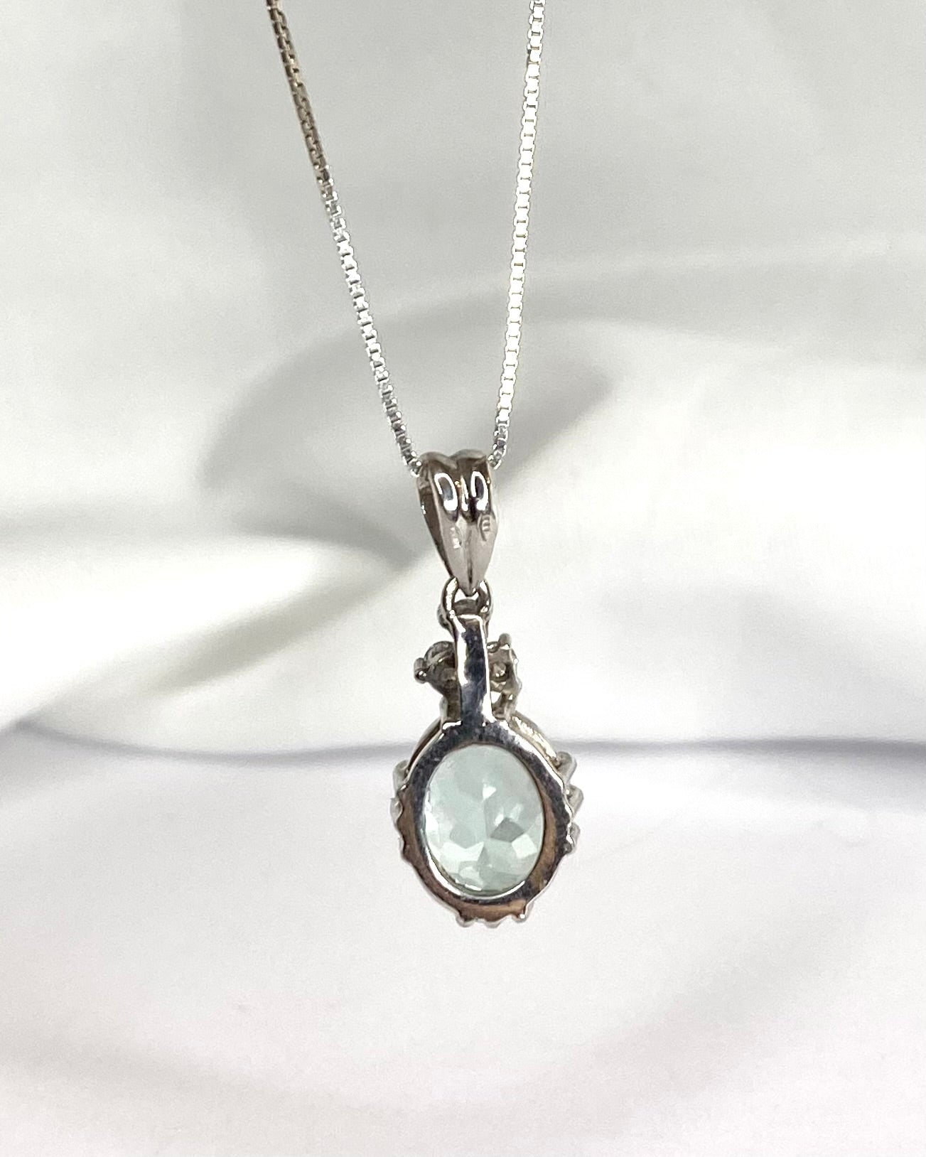 Green Tourmaline Pendant 2.75 Carats & Diamonds "Annaelle"