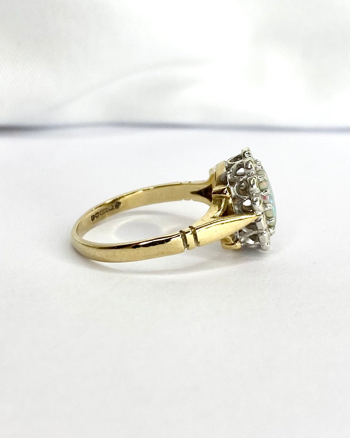 Bague Marguerite Opale & Diamants "Pauline" - Elliade Paris
