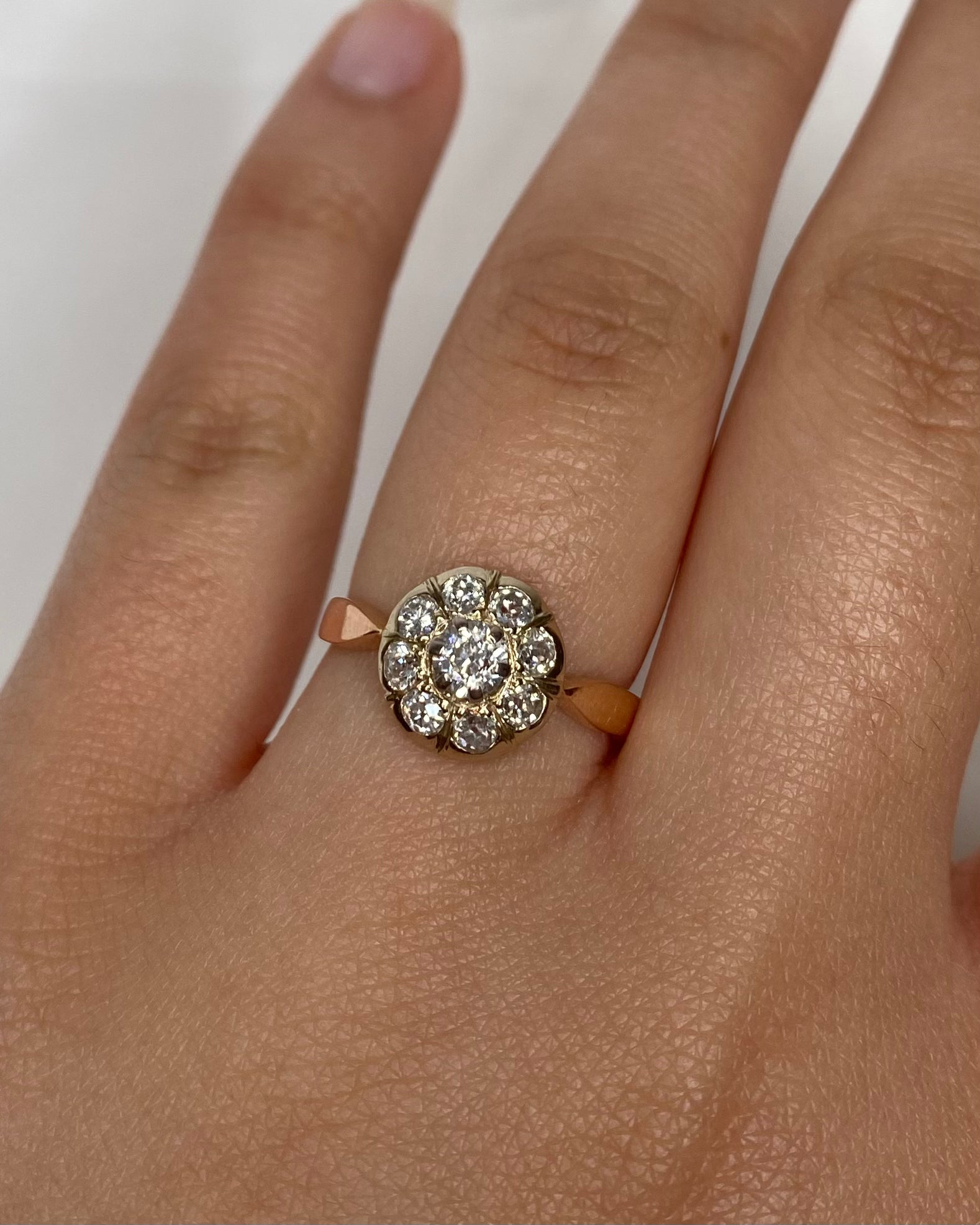 Bague Marguerite Art-Déco Diamants 0.70 carat "Sam" - Elliade Paris