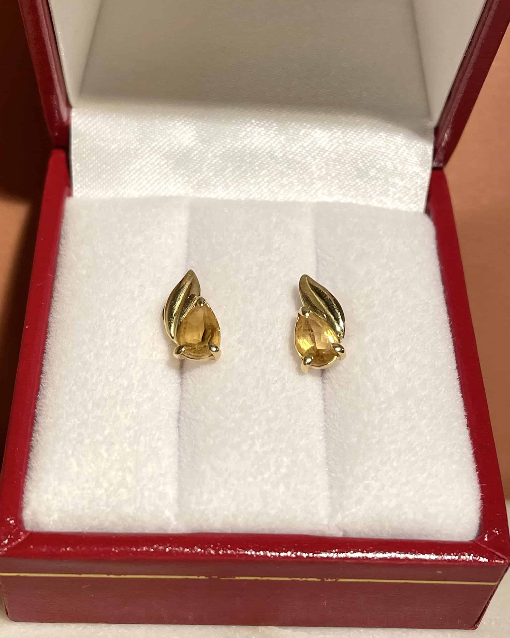 Pendientes Citrino 0.74 Quilates "Zeina"