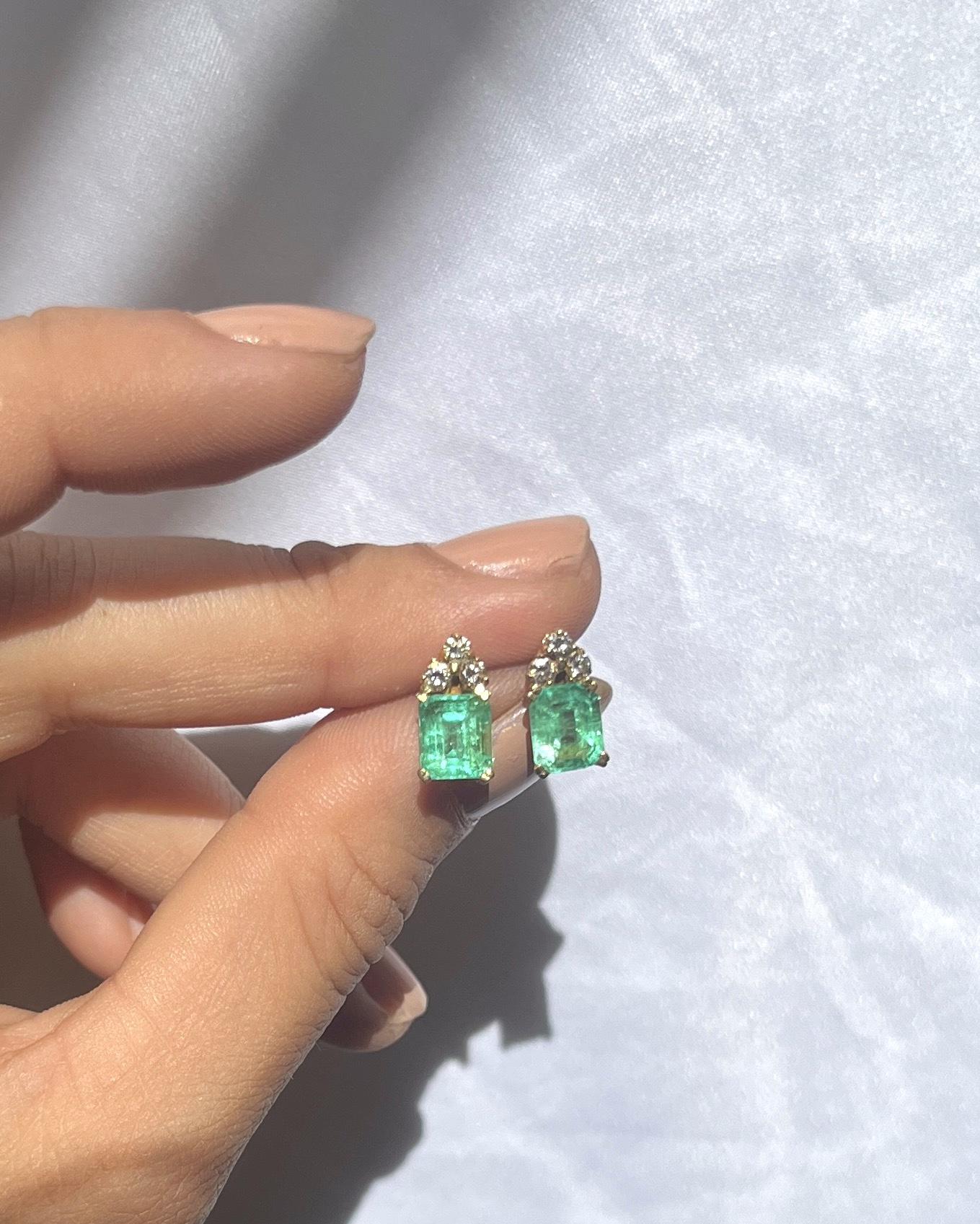 "Flora" emerald and diamond earrings