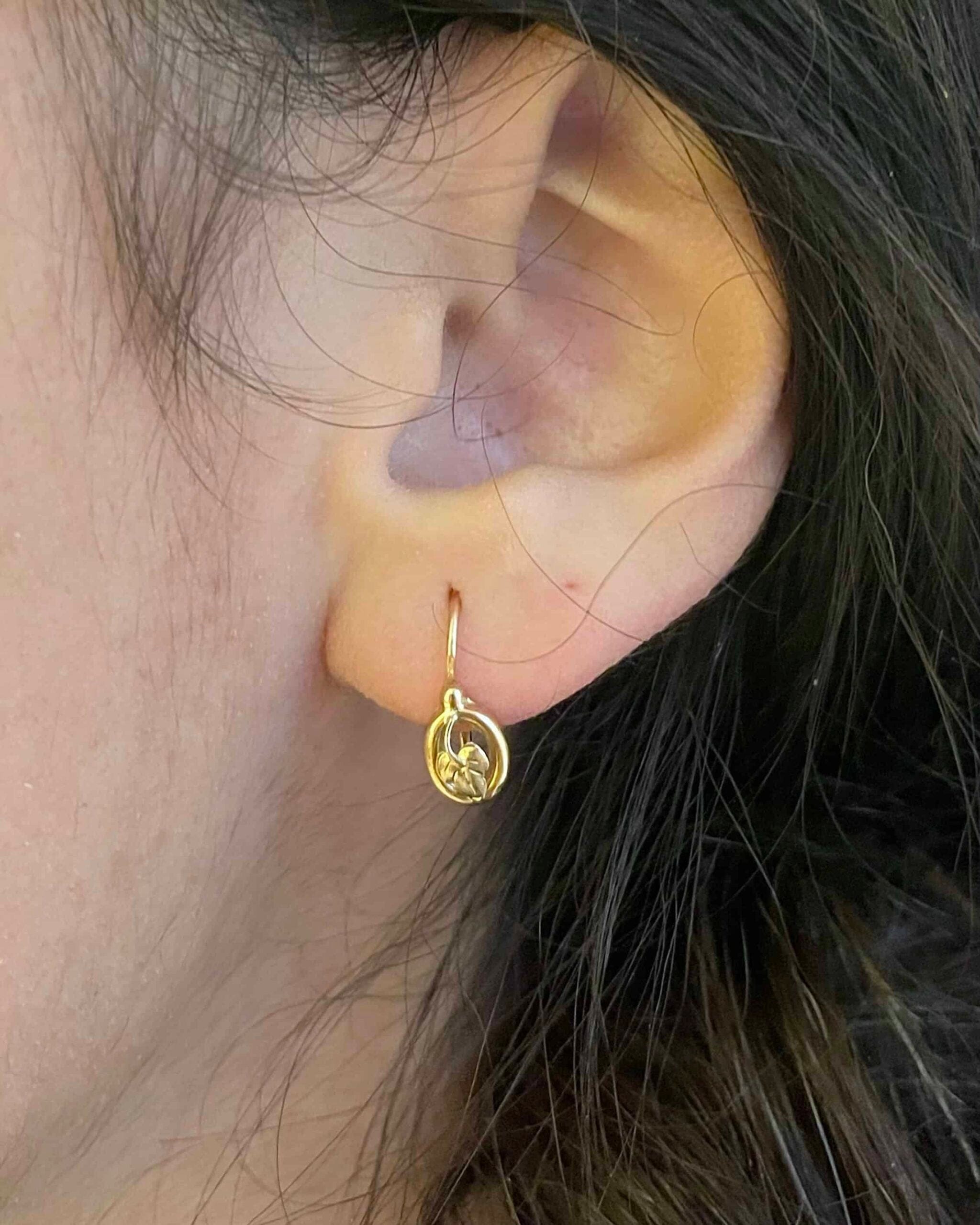 Dormeuses Vintage Or jaune 18 carats "Adina" - Elliade Paris