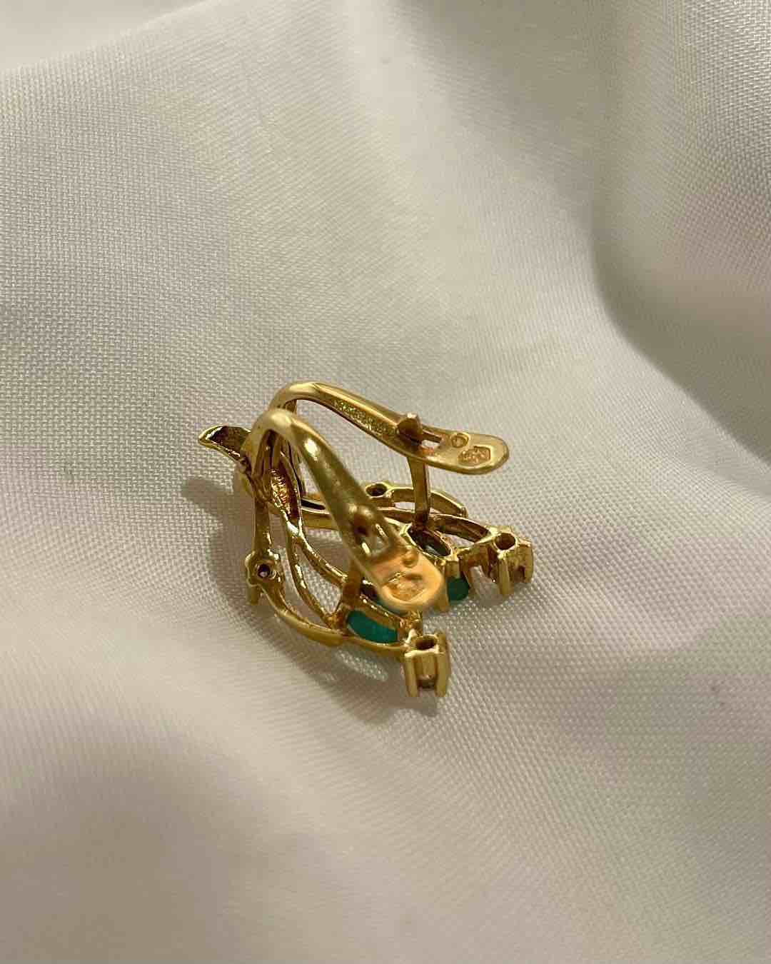 Pendientes "Willa" de esmeralda y diamantes
