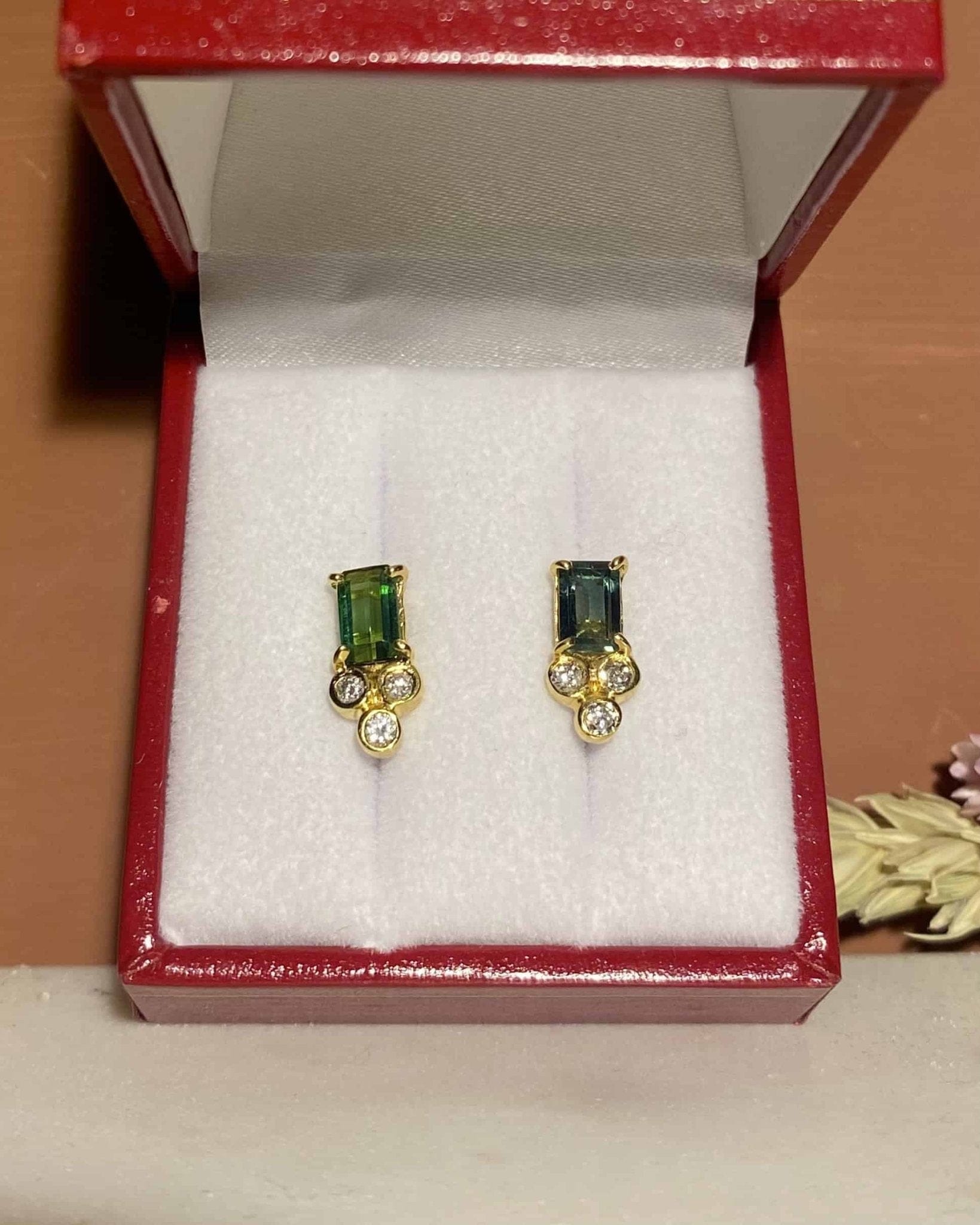 Boucles Tourmalines 0.72 carat et Diamants "Indie" - Elliade Paris