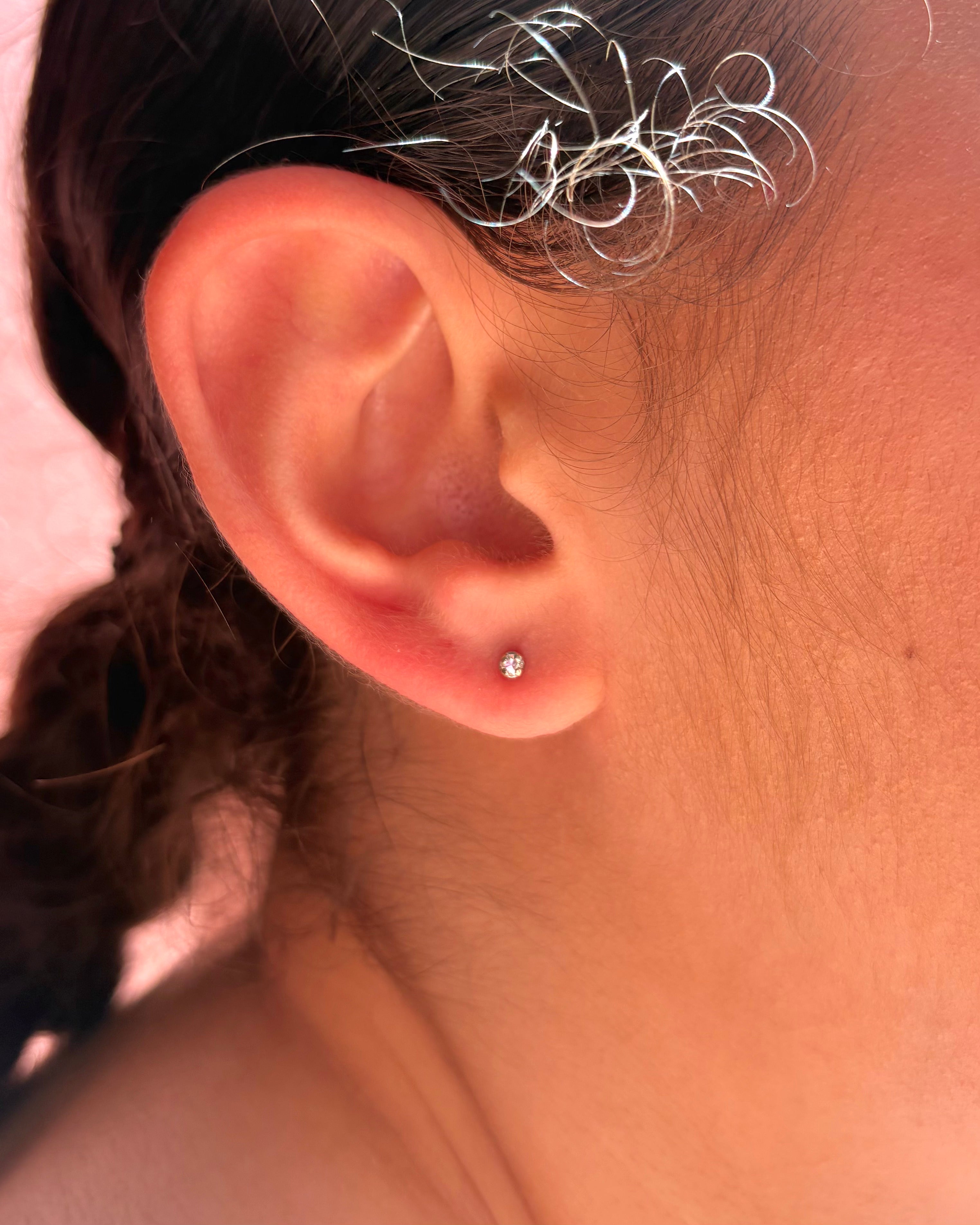 Diamond Stud Earrings "Allya"