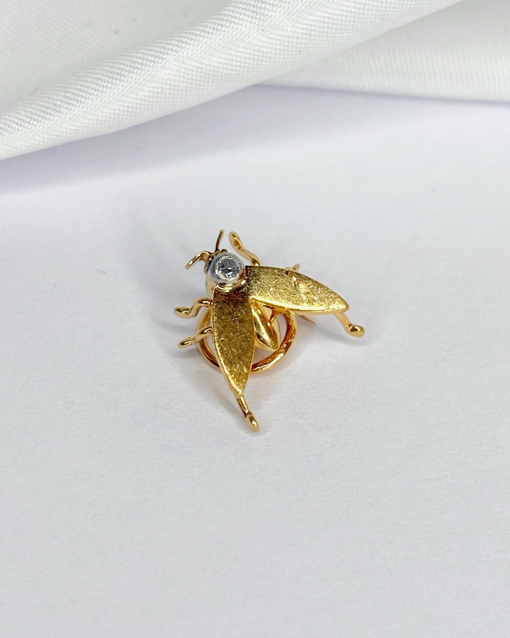 Broche Abeille Or Jaune & Diamant "Maya" - Elliade Paris