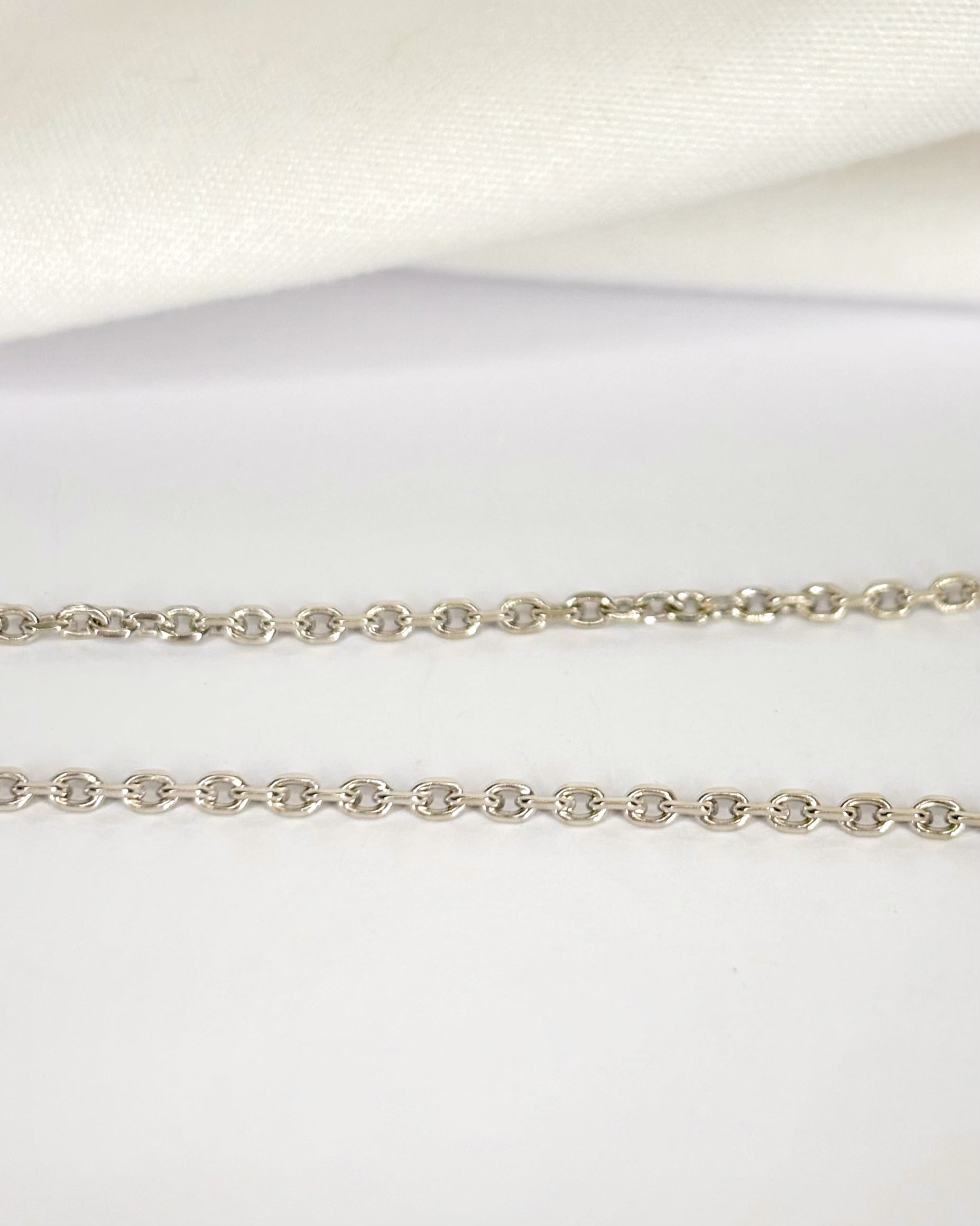 Chaîne Or Gris 18 carats 6.40g "Zoelia"