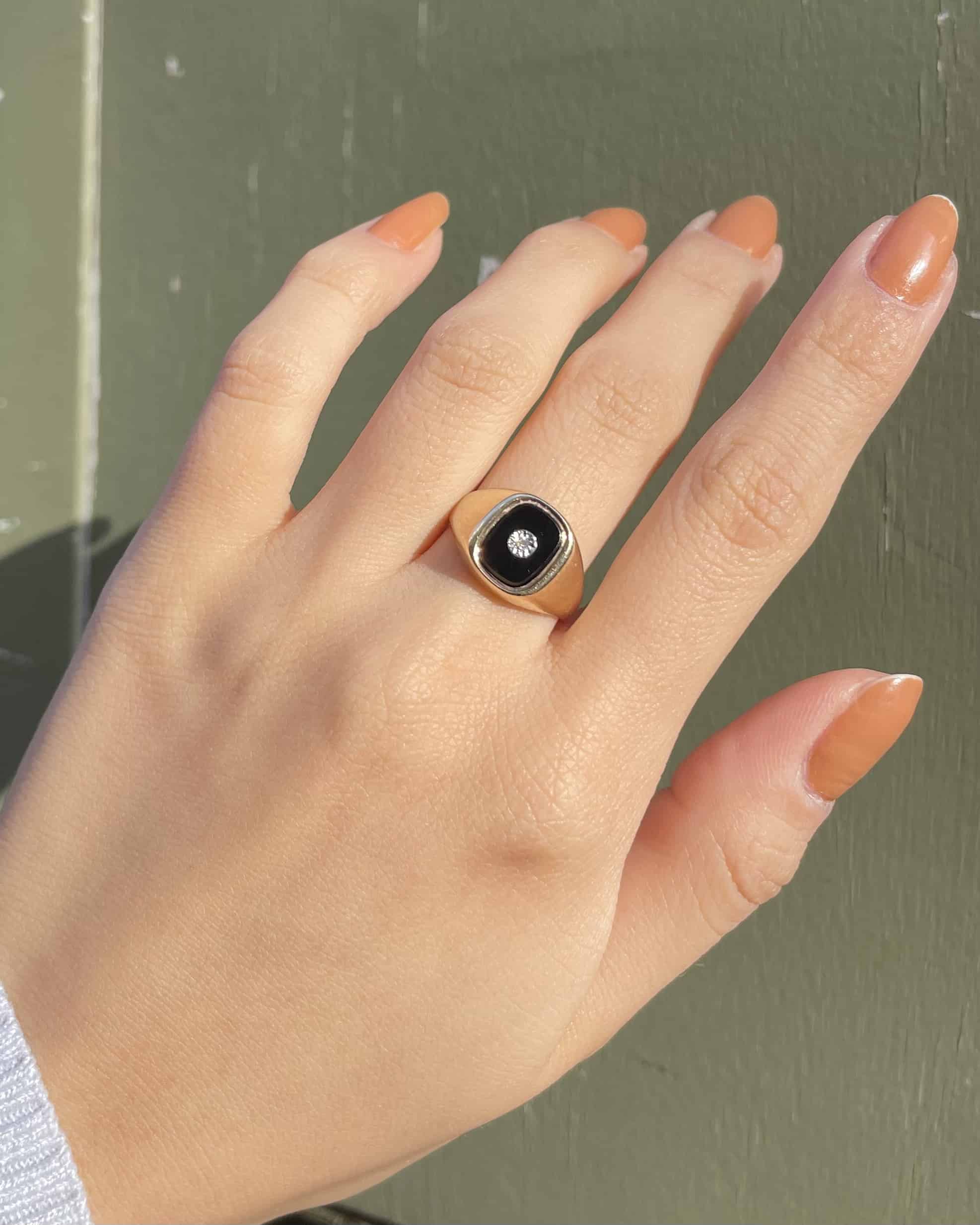 Chevalière vintage Onyx & Diamant "Astrid"