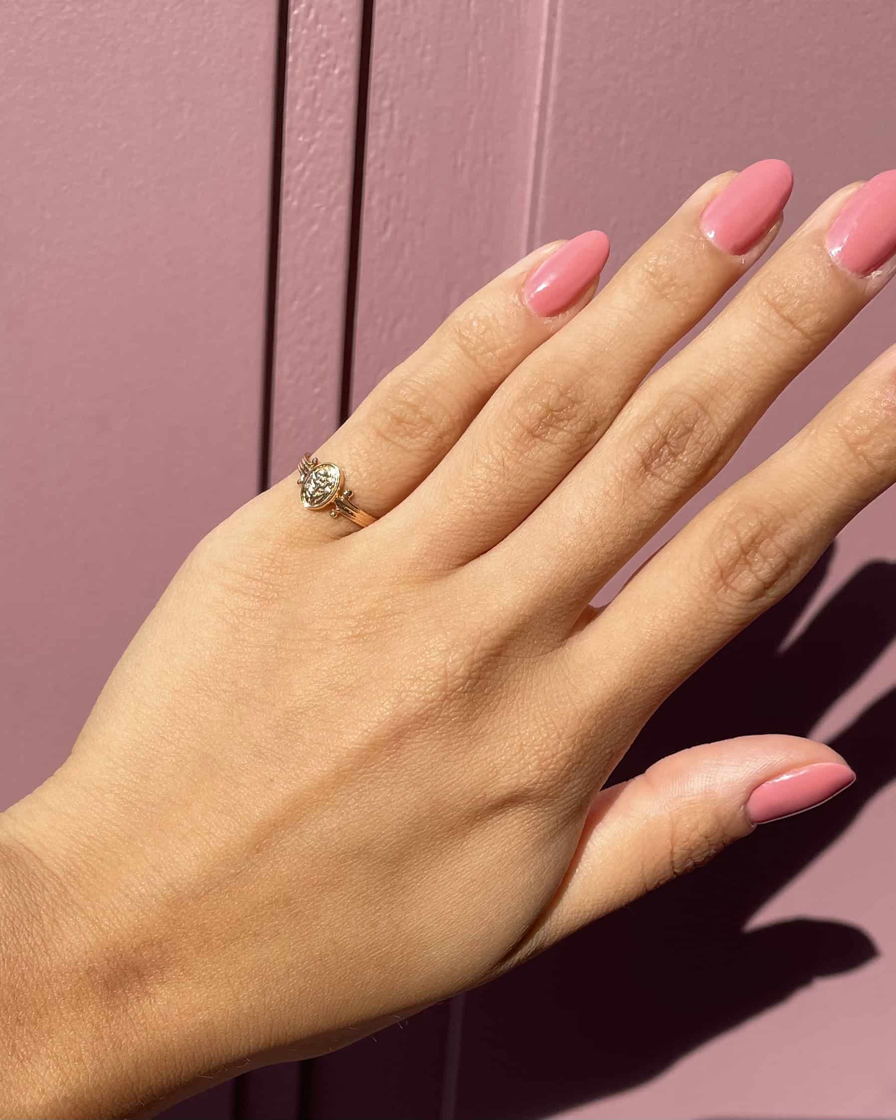 Chevalière Pinky Or 18 carats "Gina"