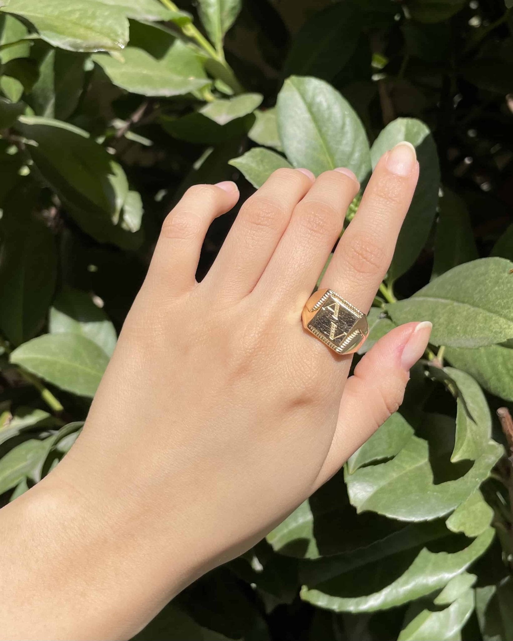 Chevalière Vintage Or 18 carats "Anjav" - Elliade Paris