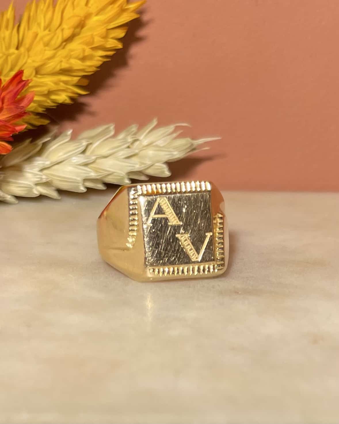 Chevalière Vintage Or 18 carats "Anjav" - Elliade Paris