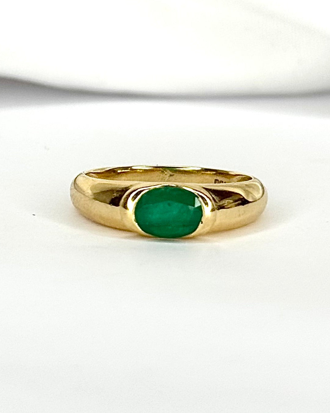 Bague Jonc Émeraude 0.74 carat "Elsa"