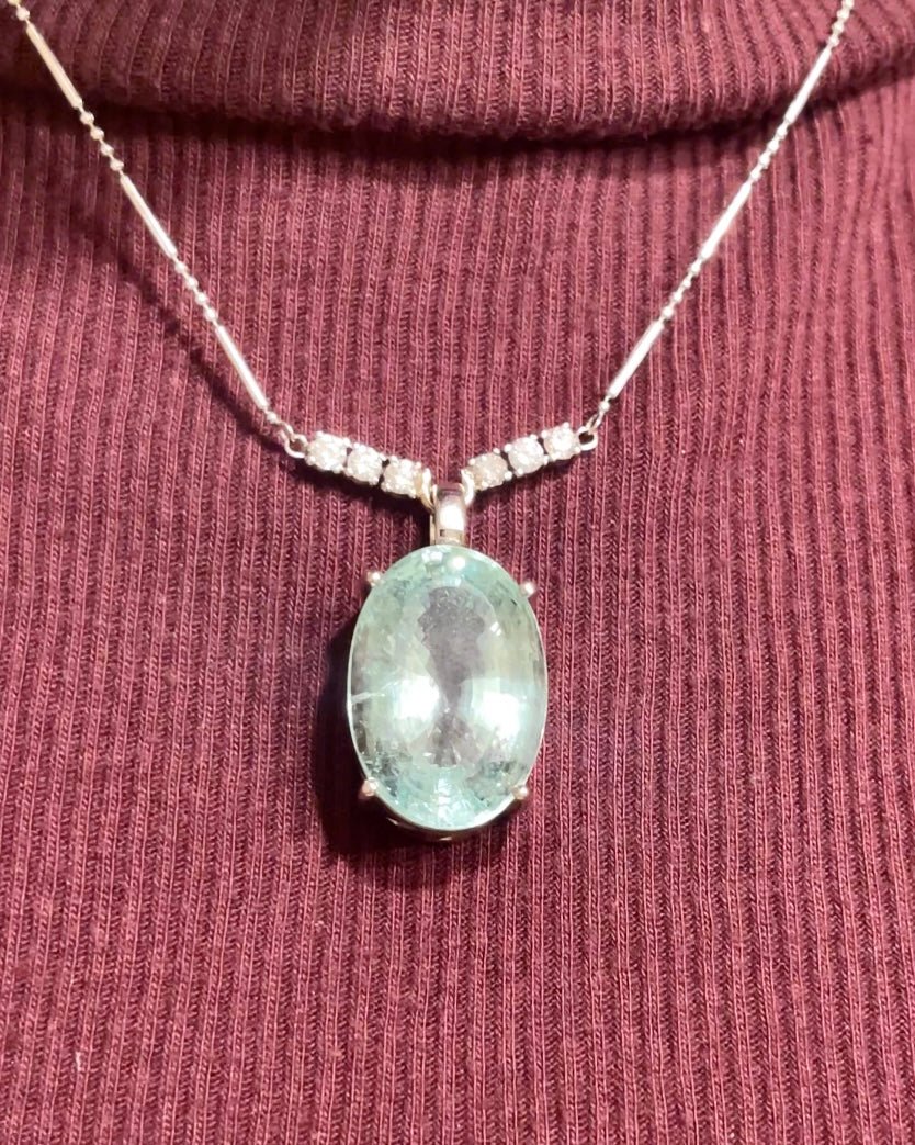 Collier Aigue marine 15 carats et diamants 0.60 carat "Athénaïs" - Elliade Paris