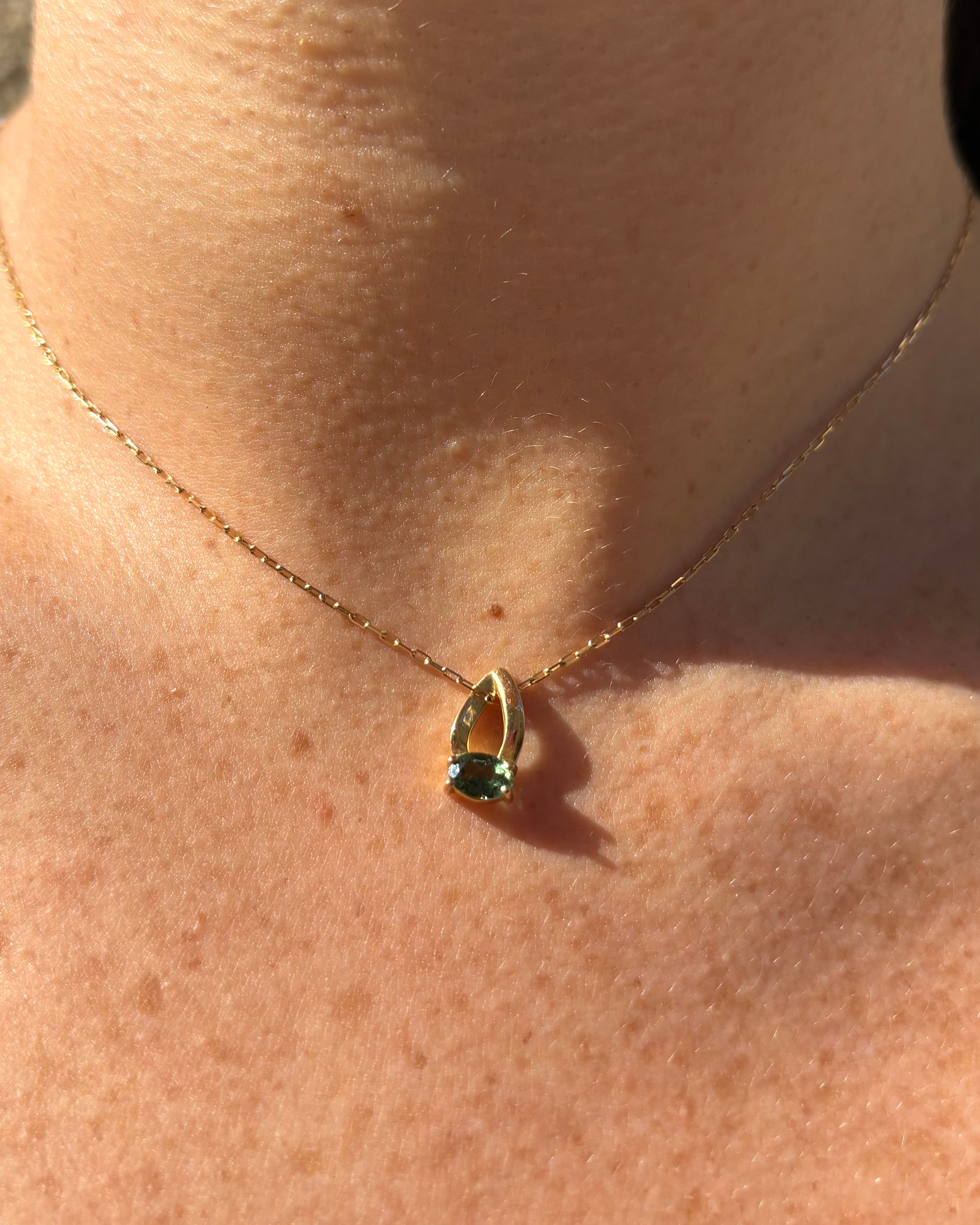Collier Saphir Vert "Mylène"