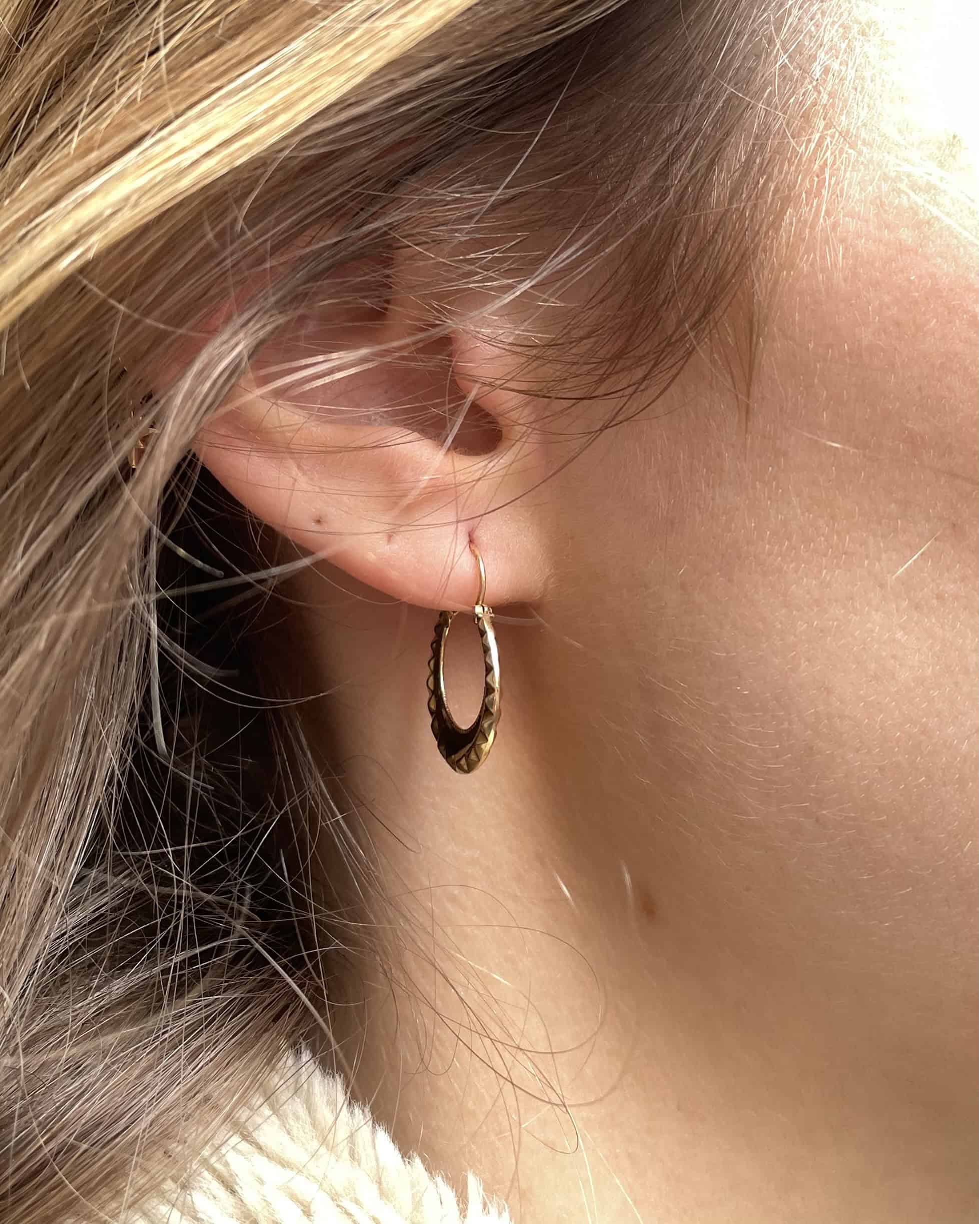 Vintage Gold "Félicité" Hoop Earrings