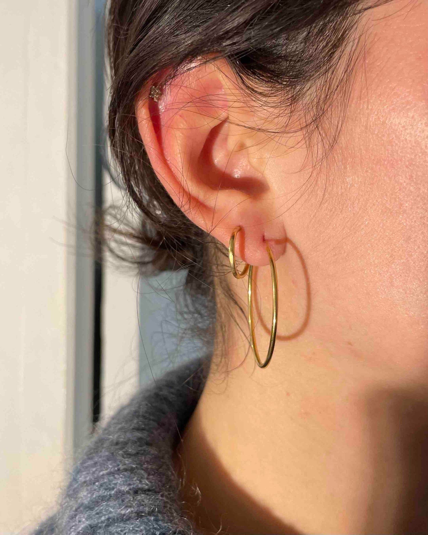 Pendientes de aro "Giada" en oro de 18 quilates